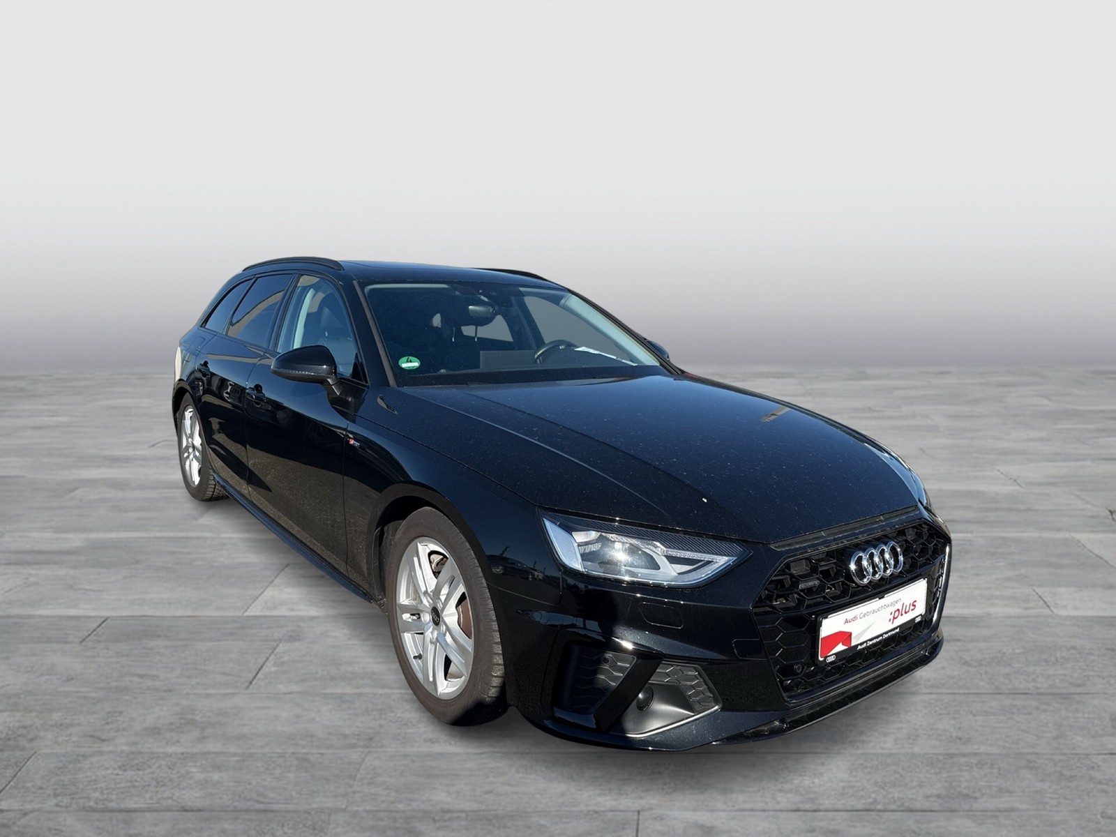 Audi A4 Avant 45 quattro S LINE BLACKPAK PANO CAM ACC