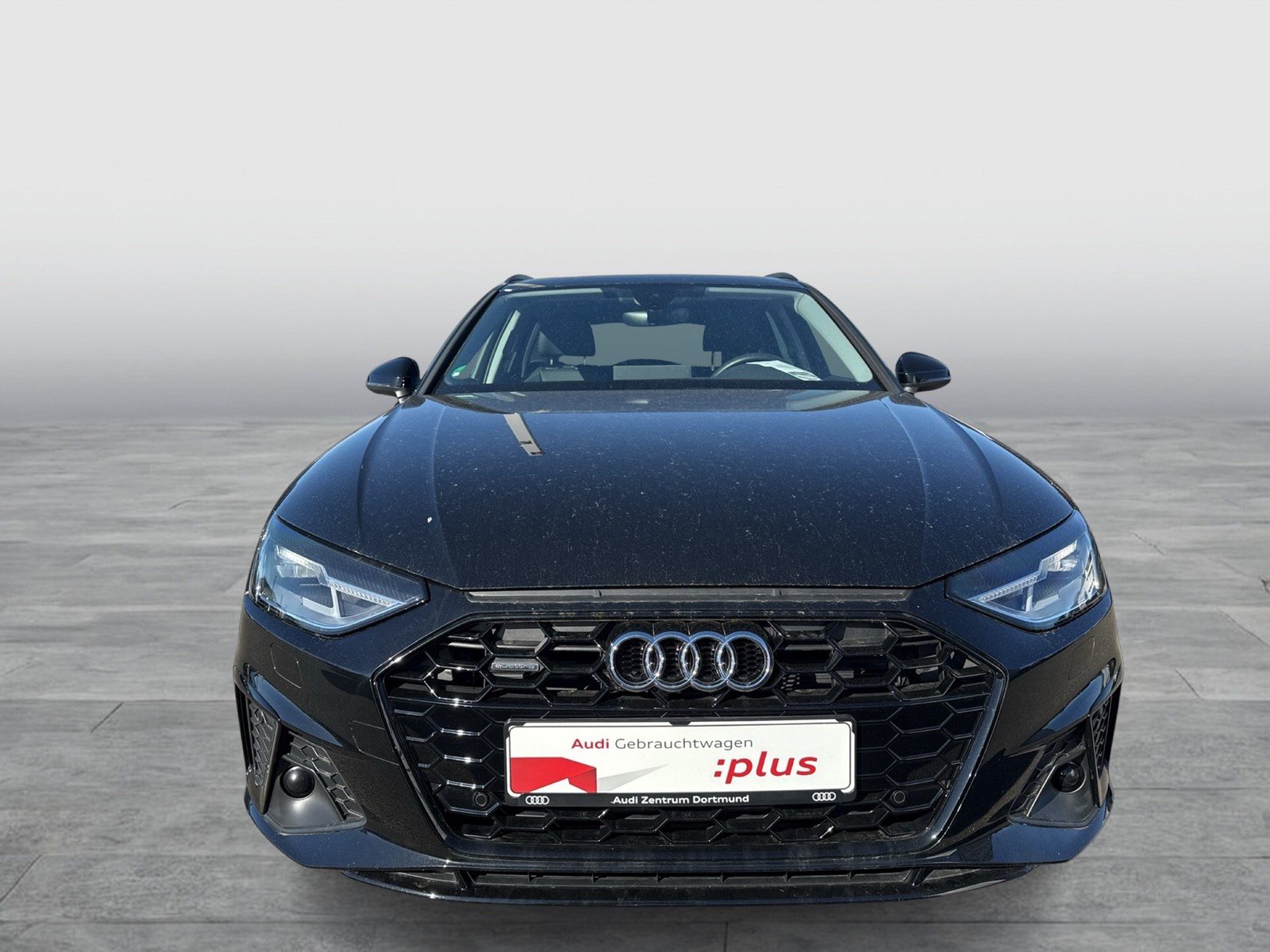 Audi A4 Avant 45 quattro S LINE BLACKPAK PANO CAM ACC