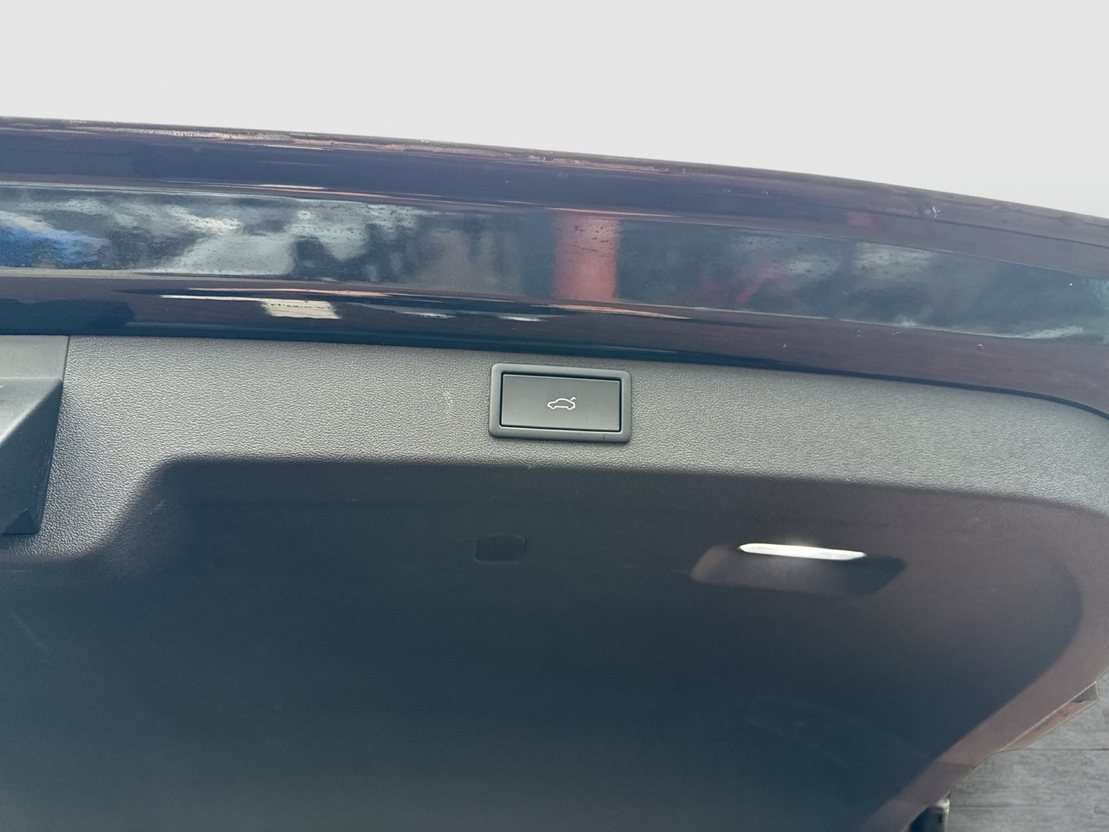 Skoda Enyaq 85 SPORTLINE WÄRMEPUMPE CAM ACC LM20 NAVI