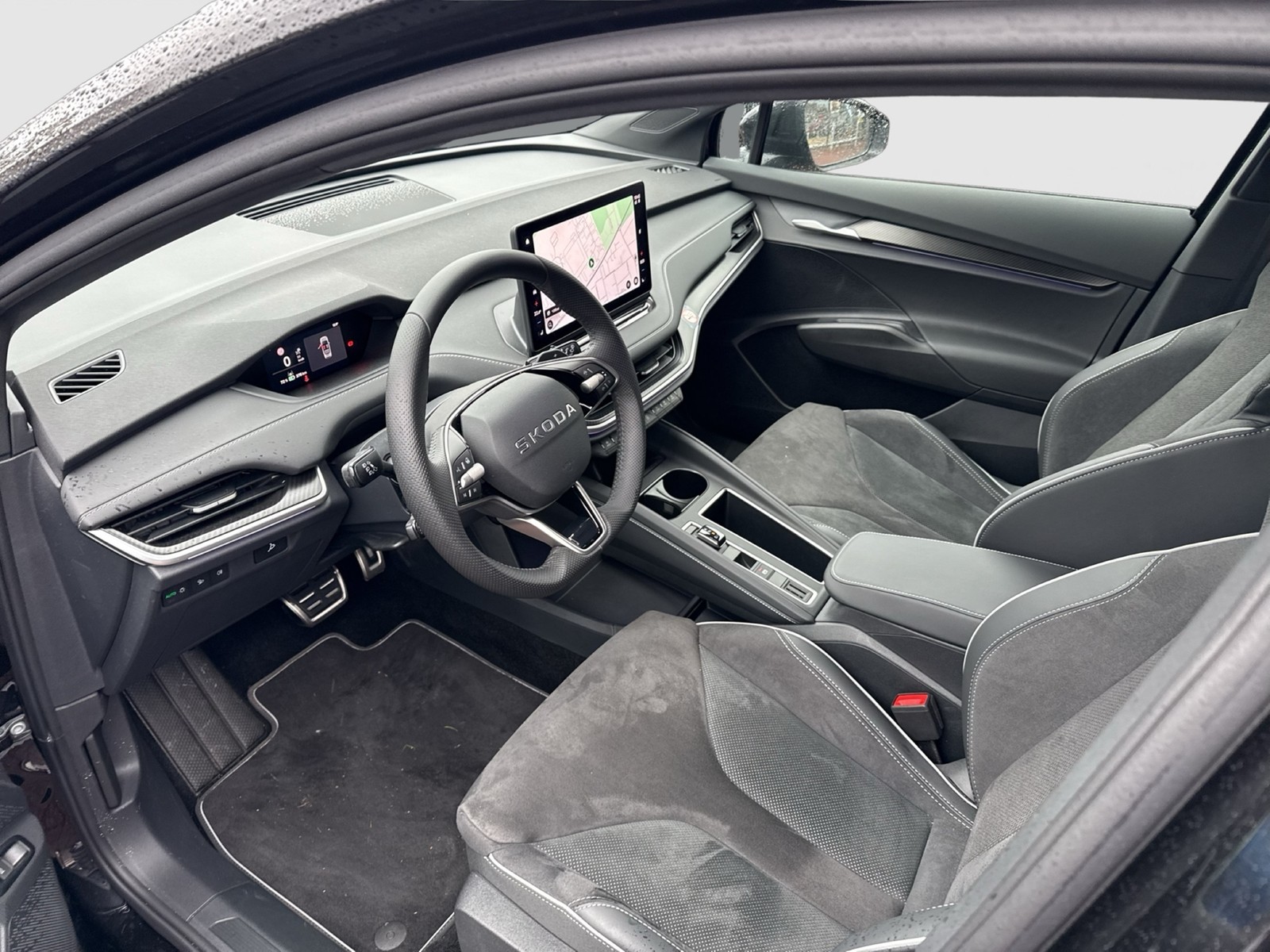 Skoda Enyaq 85 SPORTLINE WÄRMEPUMPE CAM ACC LM20 NAVI