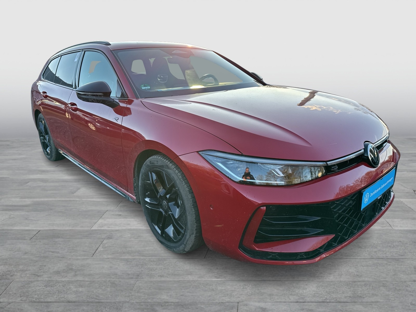 Volkswagen Passat Variant R-LINE BLACK STYLE NAVI AHK CAM