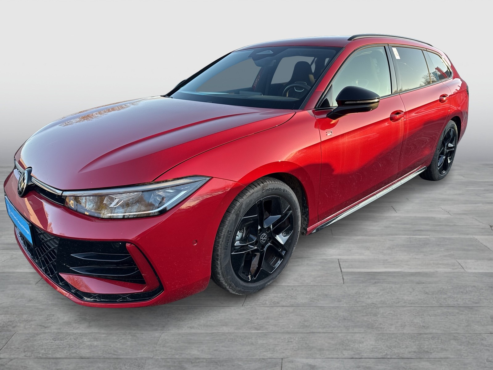 Volkswagen Passat Variant R-LINE BLACK STYLE NAVI AHK CAM