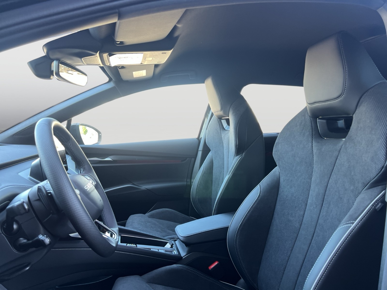 Skoda Enyaq 85 SPORTLINE WÄRMEPUMPE CAM ACC LM20 NAVI