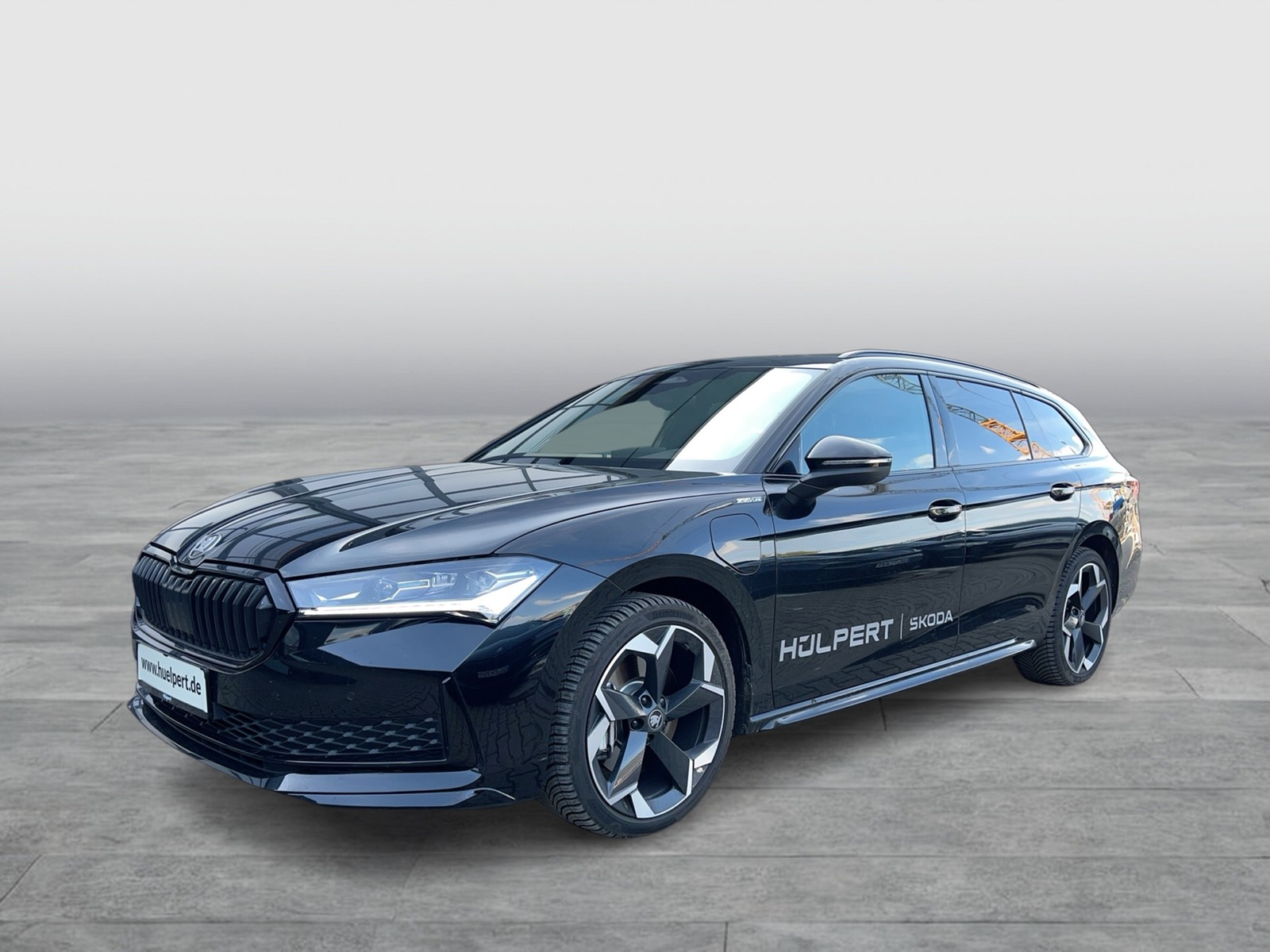 Skoda Superb Combi 1.5 iV SPORTLINE PANO CAM ACC LM19