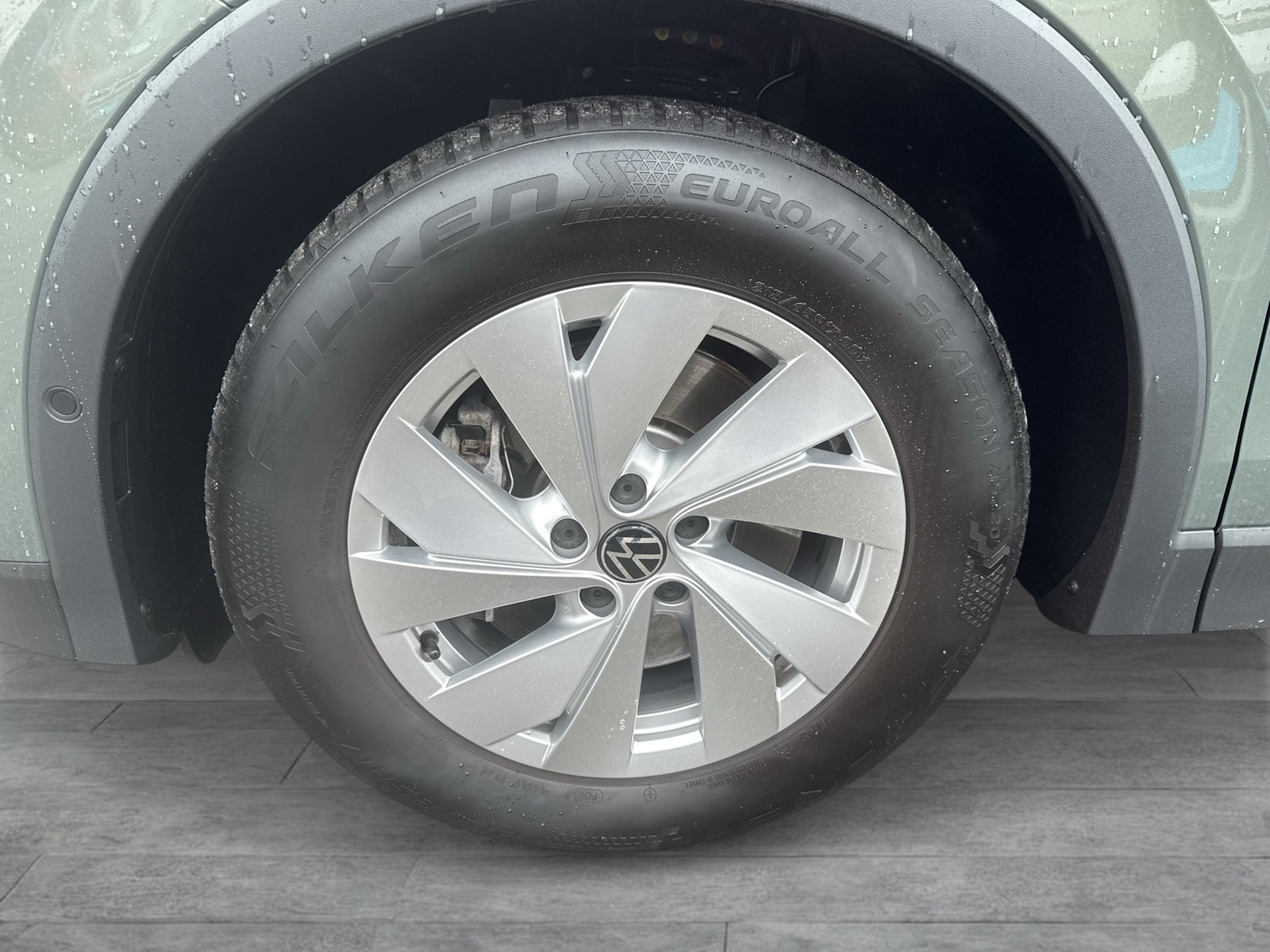 Volkswagen Tiguan 2.0 MOVE AHK NAVI SITZHZG ALU KAMERA