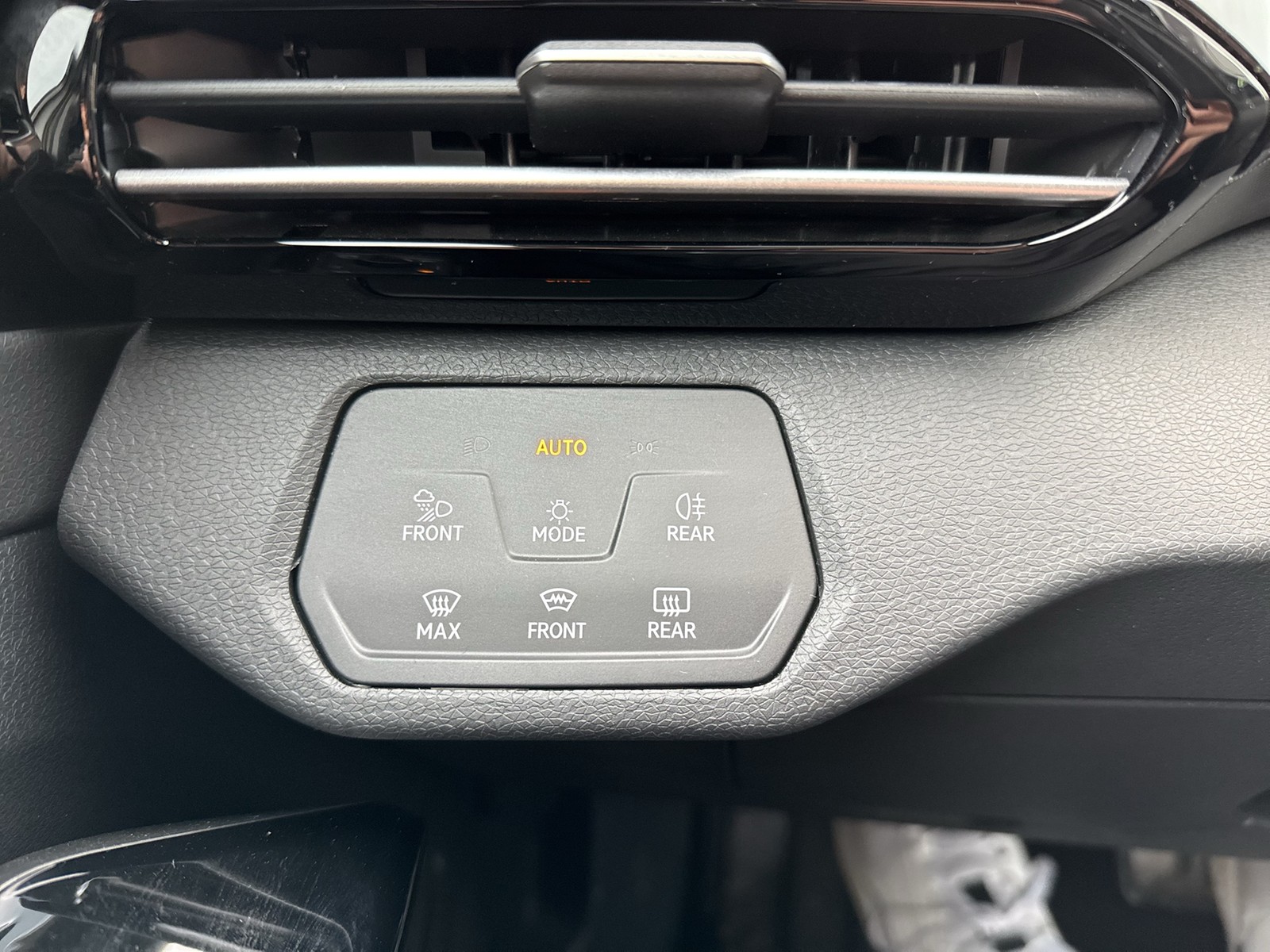 Volkswagen ID.5 GTX 4X4 WÄRMEPUMPE NAVI AHK