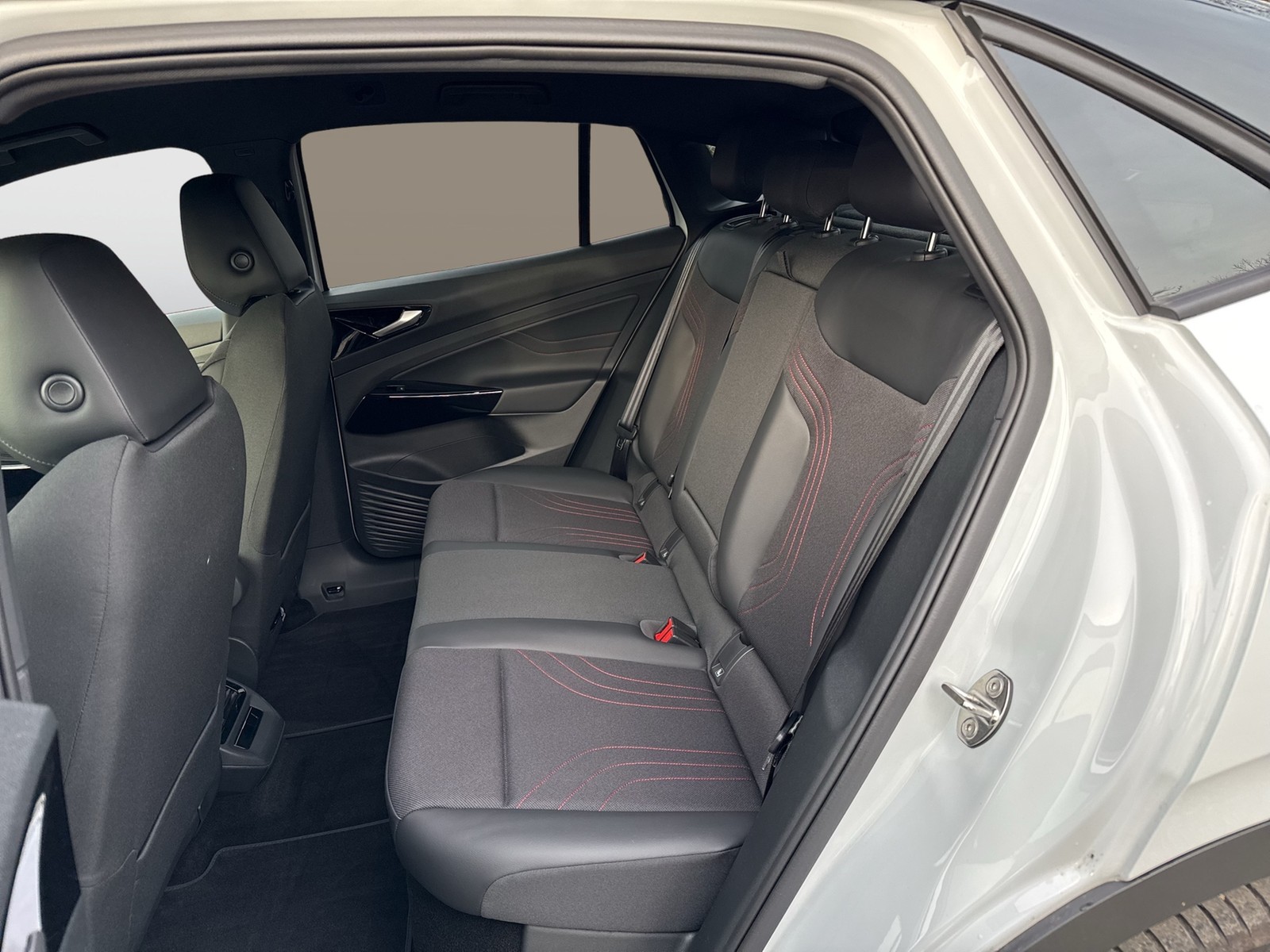 Volkswagen ID.5 GTX 4X4 WÄRMEPUMPE NAVI AHK