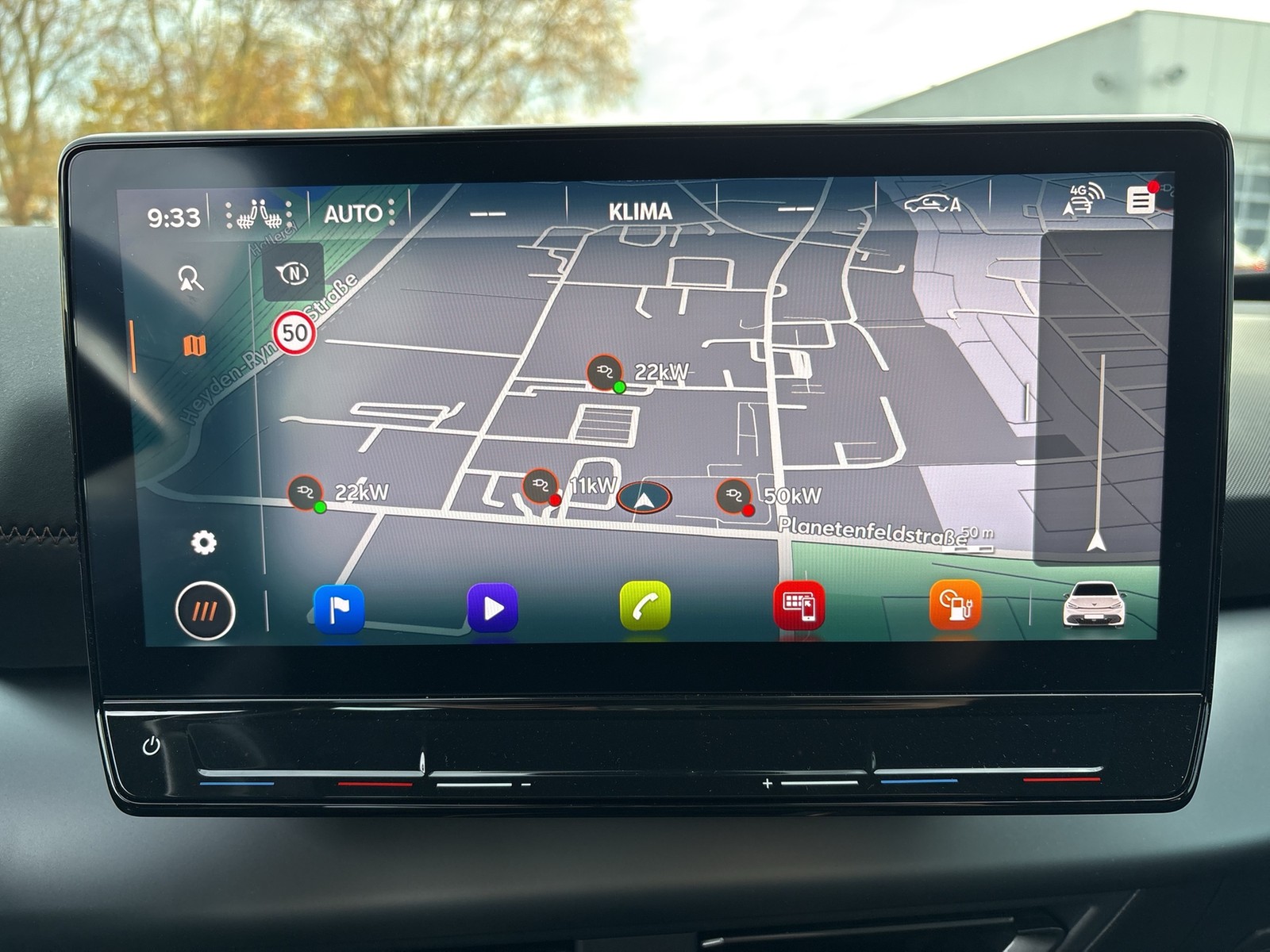 Cupra Born CAM ACC LM18 NAVI SITZHEIZUNG EINPARKHILFE