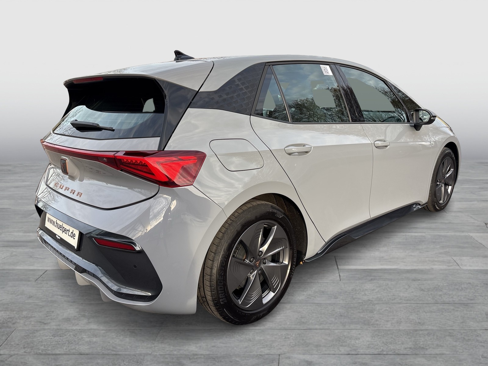 Cupra Born CAM ACC LM18 NAVI SITZHEIZUNG EINPARKHILFE