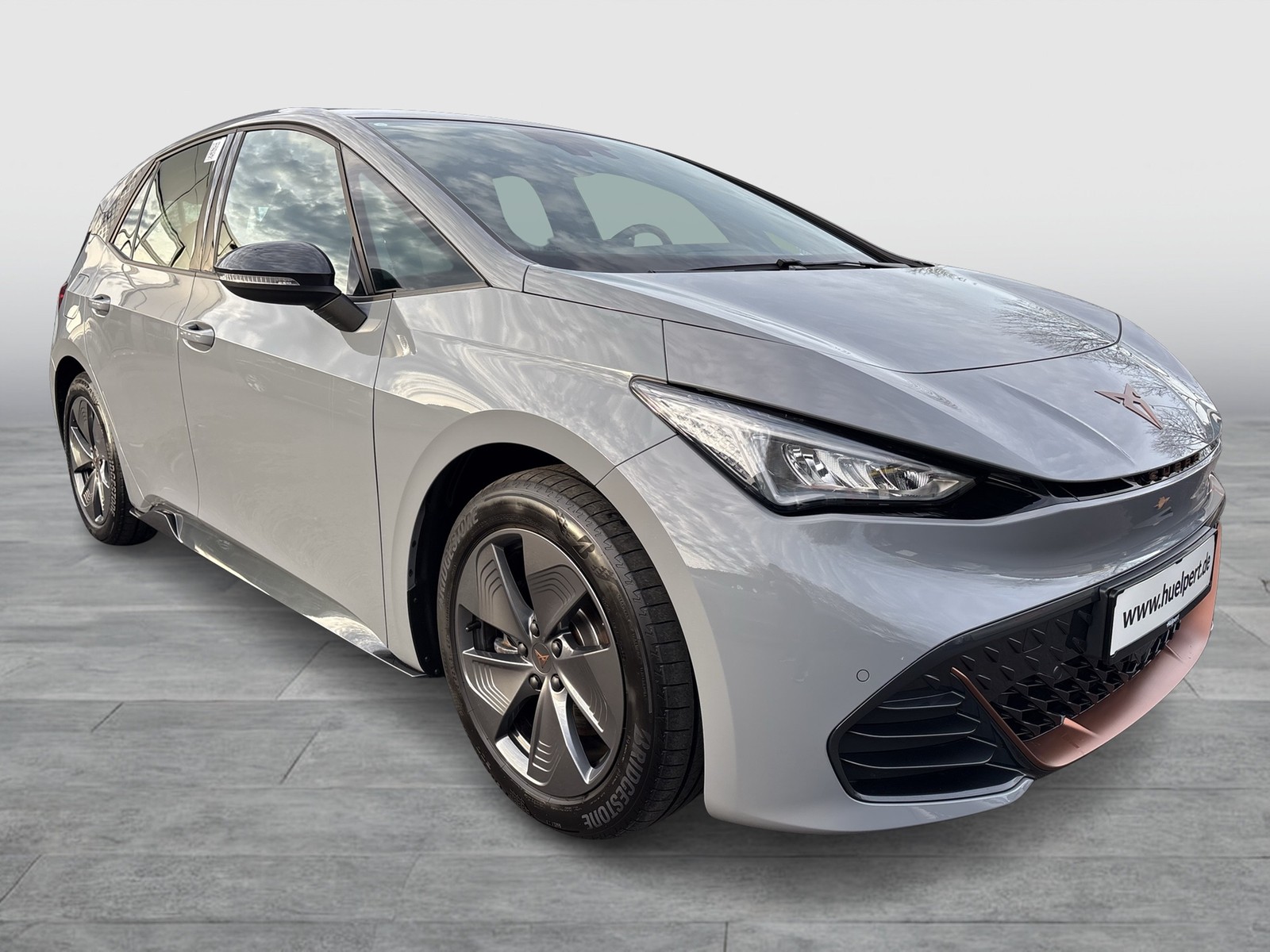 Cupra Born CAM ACC LM18 NAVI SITZHEIZUNG EINPARKHILFE