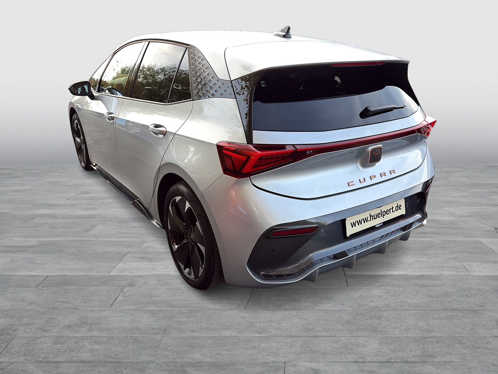 Cupra Born e-BOOST CAM ACC LM19 NAVI SITZHEIZUNG LED