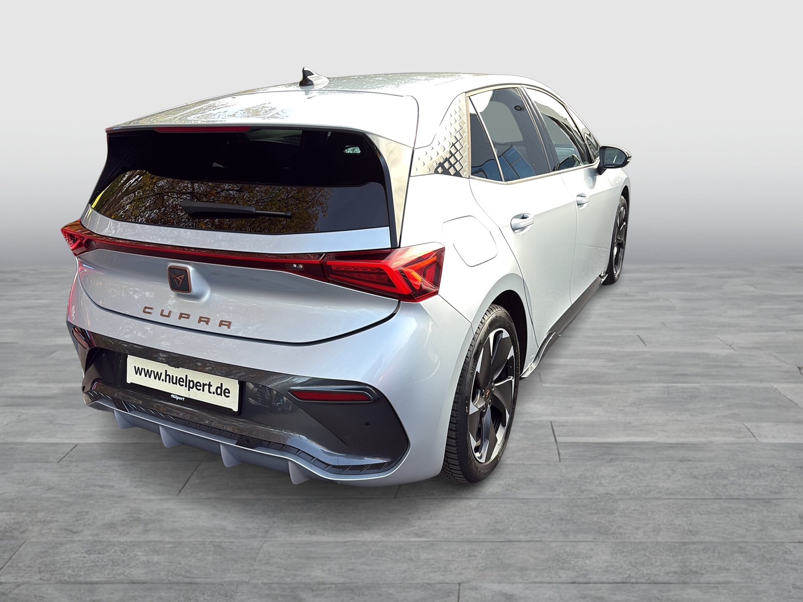 Cupra Born e-BOOST CAM ACC LM19 NAVI SITZHEIZUNG LED