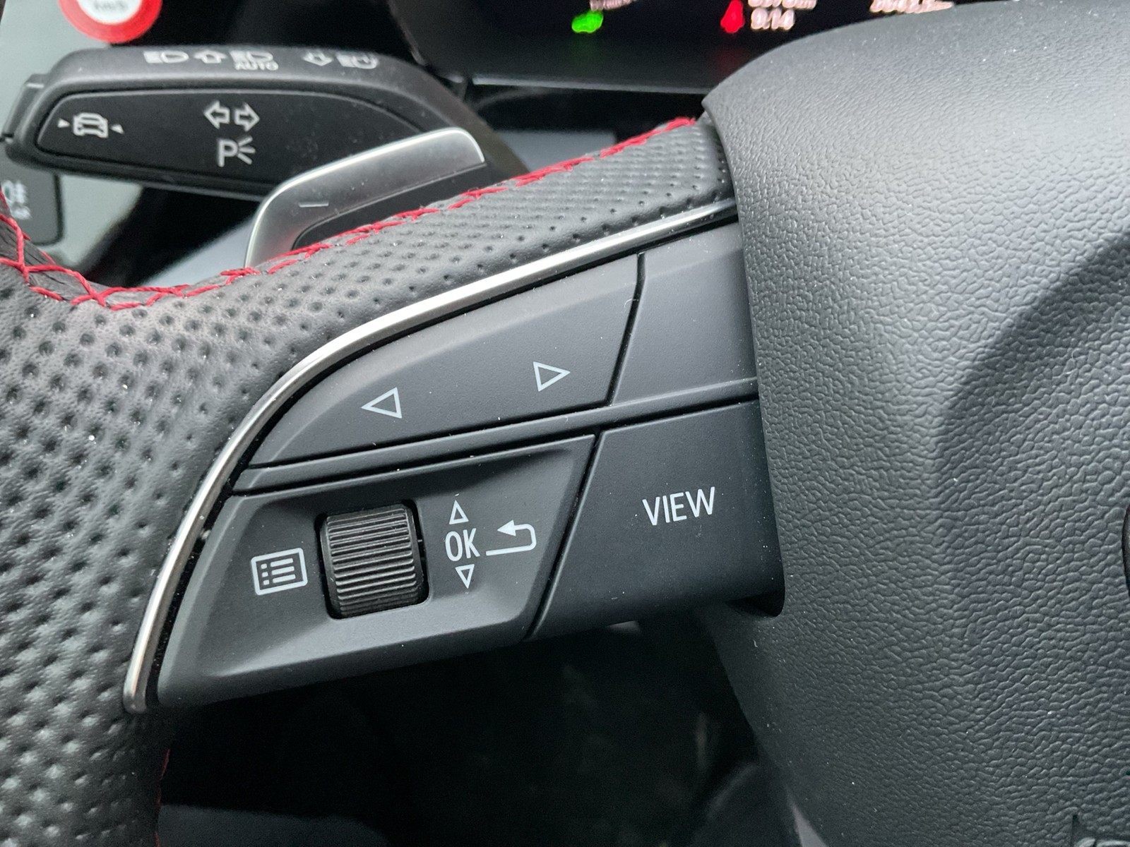 Audi A3 Sportback 45 HYBRID S LINE BLACKPAK AHK LM18