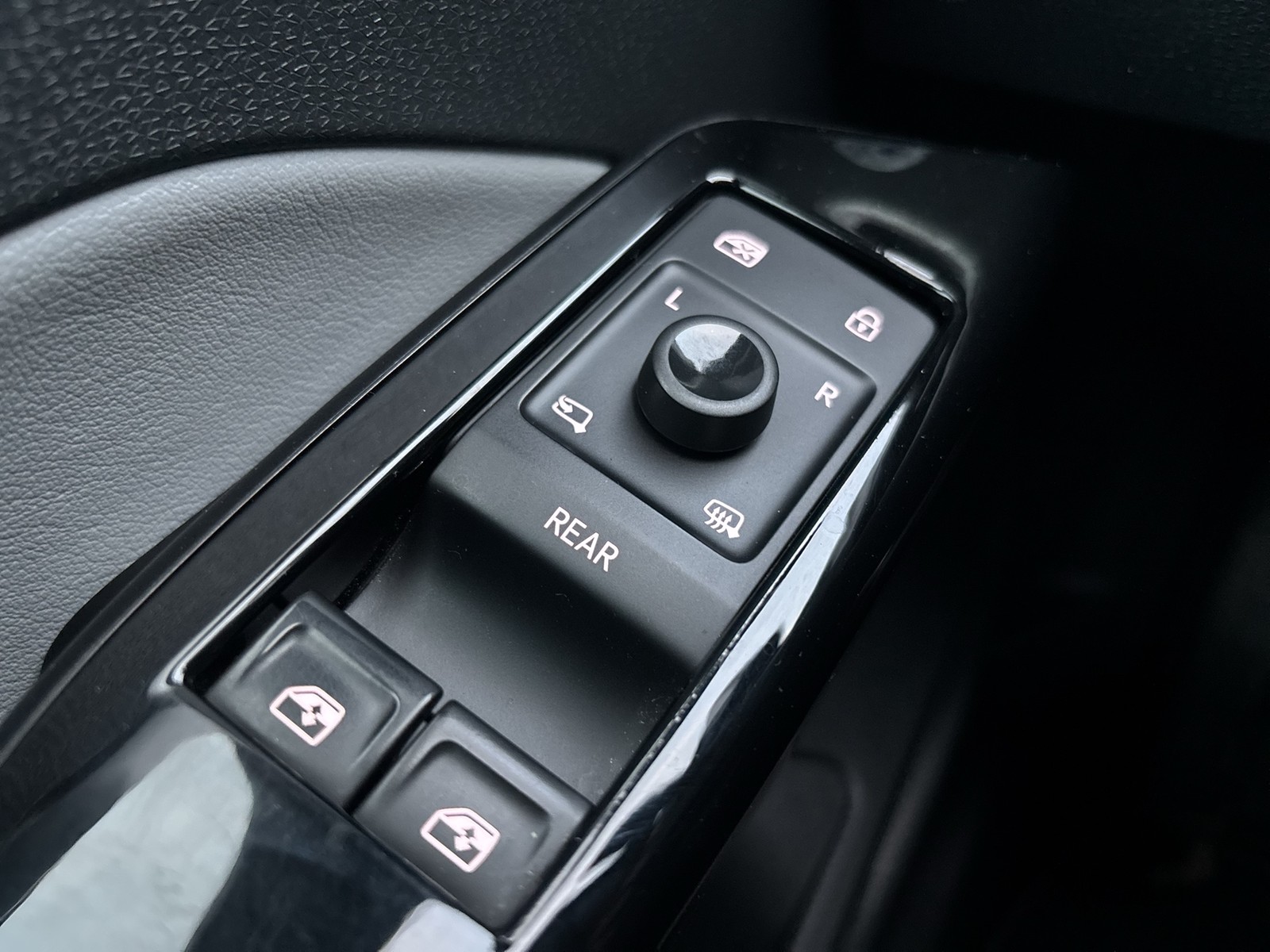 Volkswagen ID.3 Pro Performance MAX WÄRMEPUMPE PANO KAMERA