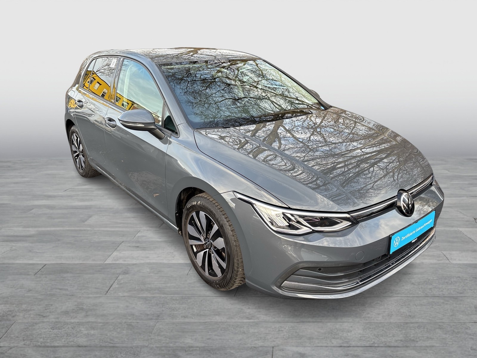 Volkswagen Golf VIII 1.5 MOVE ACC LED ALU NAVI SITZHEIZUNG