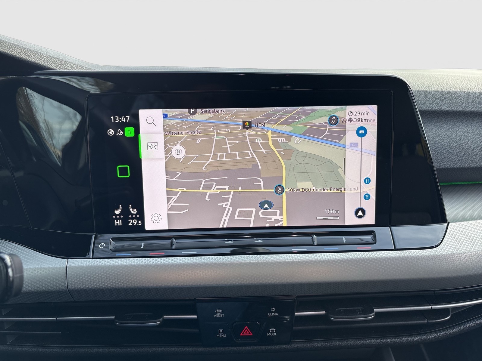 Volkswagen Golf VIII 1.5 MOVE ACC LED ALU NAVI SITZHEIZUNG