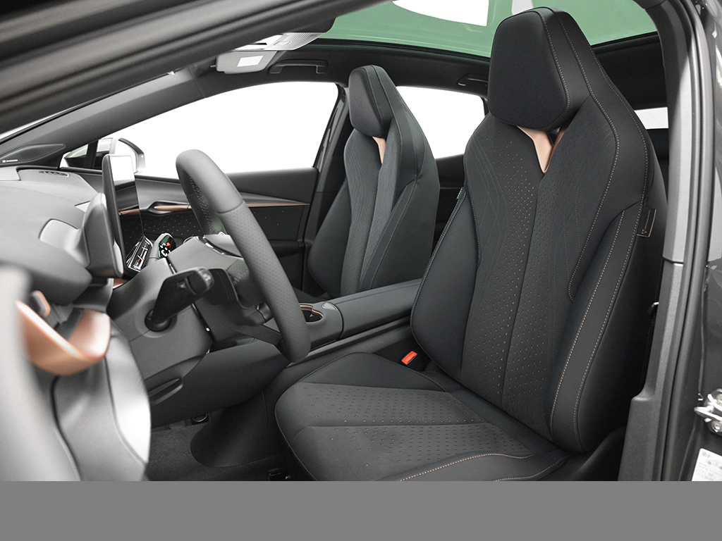 Cupra Tavascan VZ 4DRIVE SENNHEISER PANO WÄRMEPUMPE