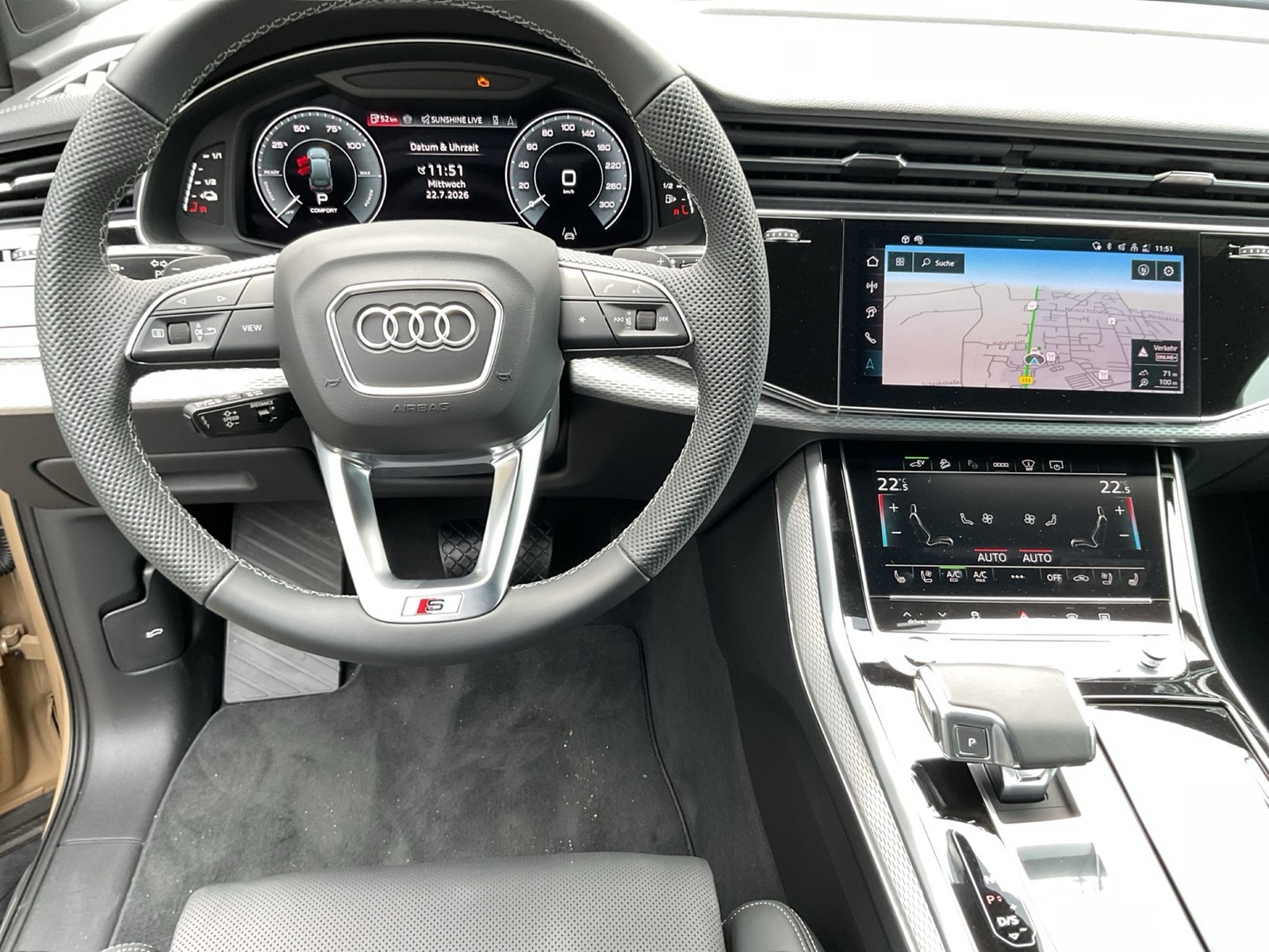 Audi Q7 quattro HYBRID S LINE B&O AHK 360CAM ACC LM21