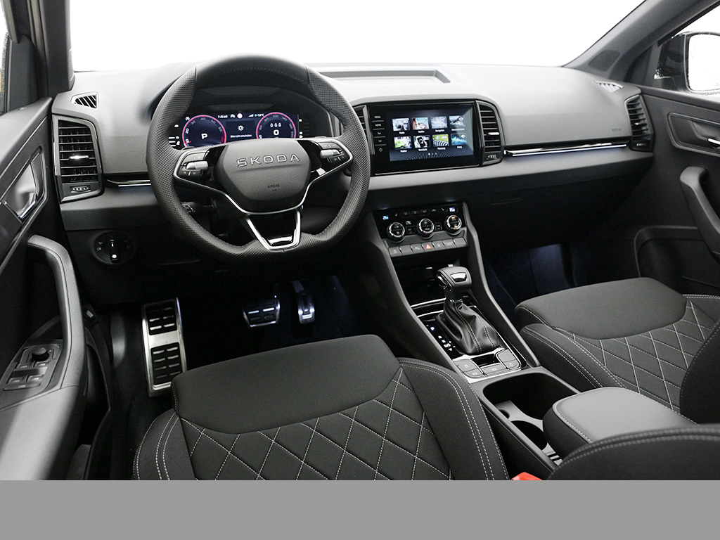 Skoda Karoq 1.5TSI DSG Sportline NAV AHK ACC RFK PDC SHZ