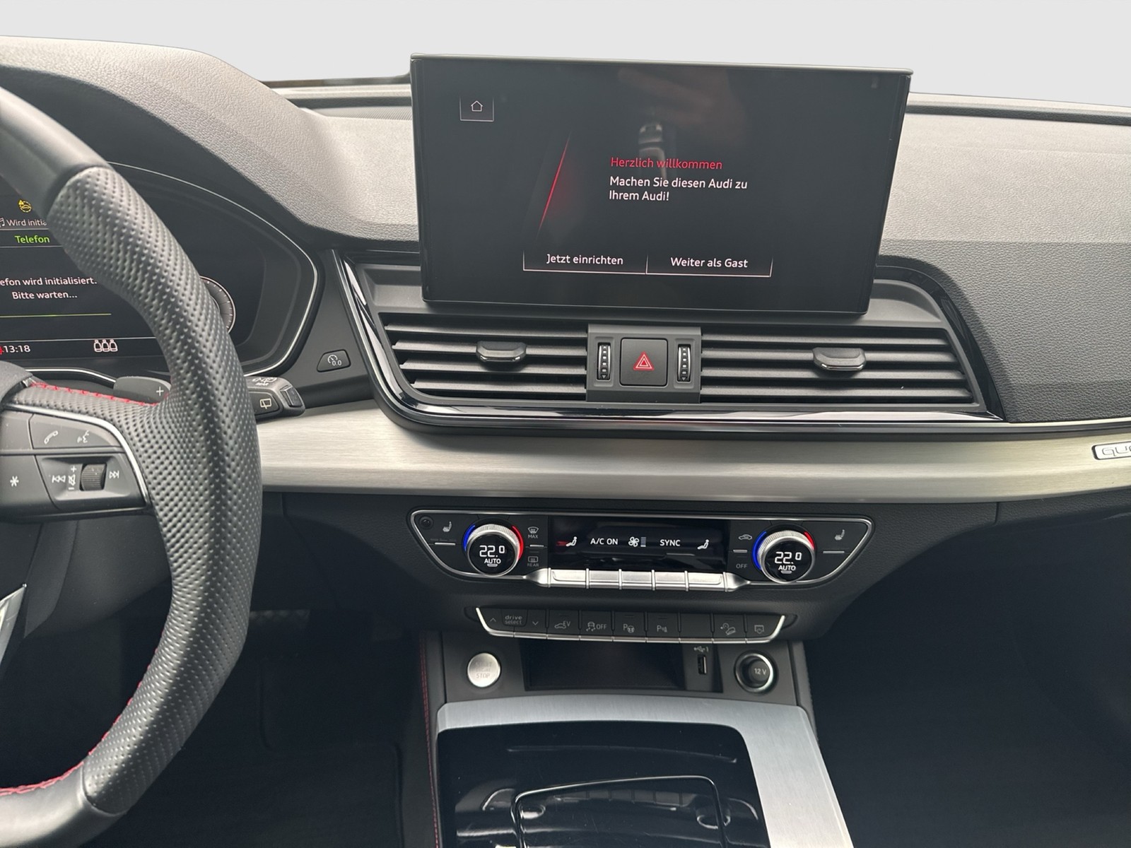 Audi Q5 55 quattro HYBRID S LINE PANO B&O AHK ALU20