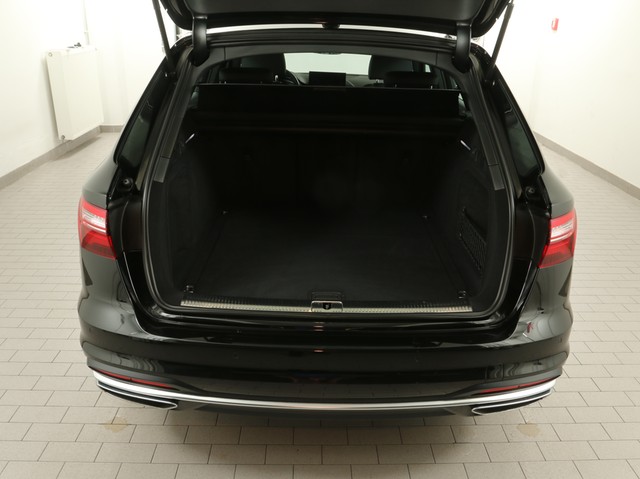 Audi A4 Avant 40 advanced CAM ACC LM18 E-KLAPPE NAVI+