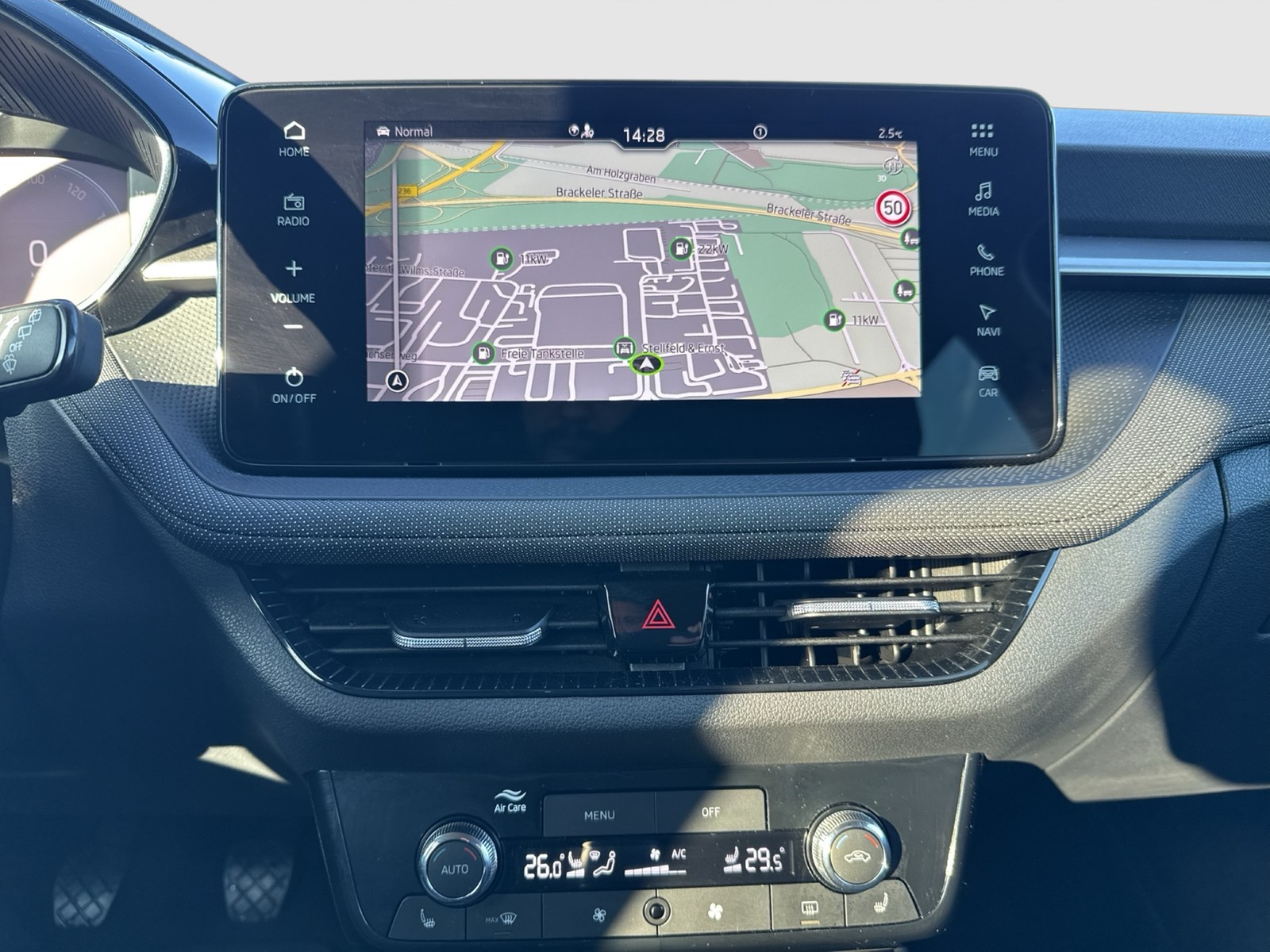 Skoda Fabia 1.0 TOUR CAM AHK-VORBEREITUNG NAVI SITZHZ.