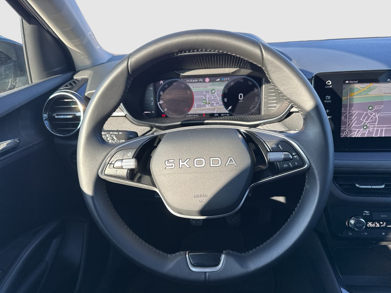 Skoda Fabia 1.0 TOUR CAM AHK-VORBEREITUNG NAVI SITZHZ.