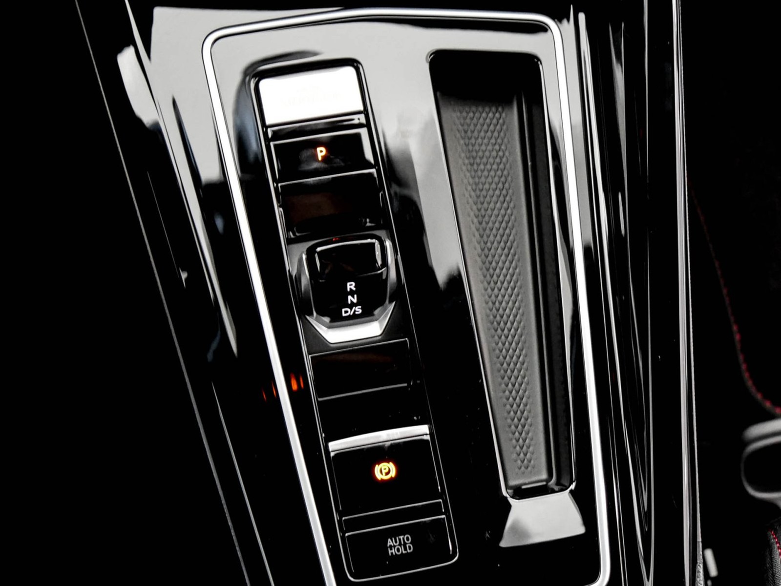 Volkswagen Golf GTI NAVI BLACKSTYLE MATRIXLED SITZHZG
