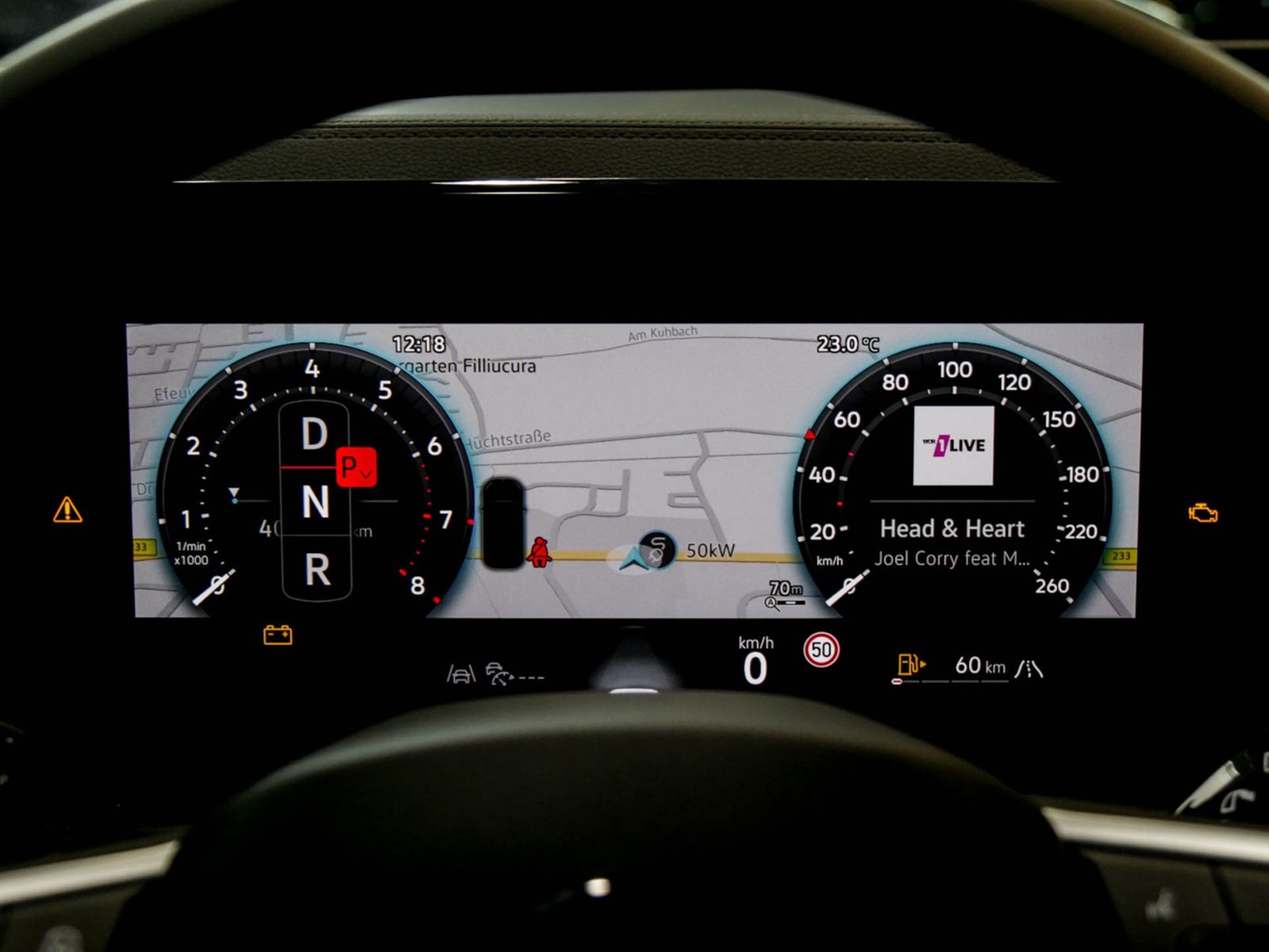 Volkswagen Tiguan 1.5 R-LINE DSG BLACKSTYLE PANO eKLAPPE