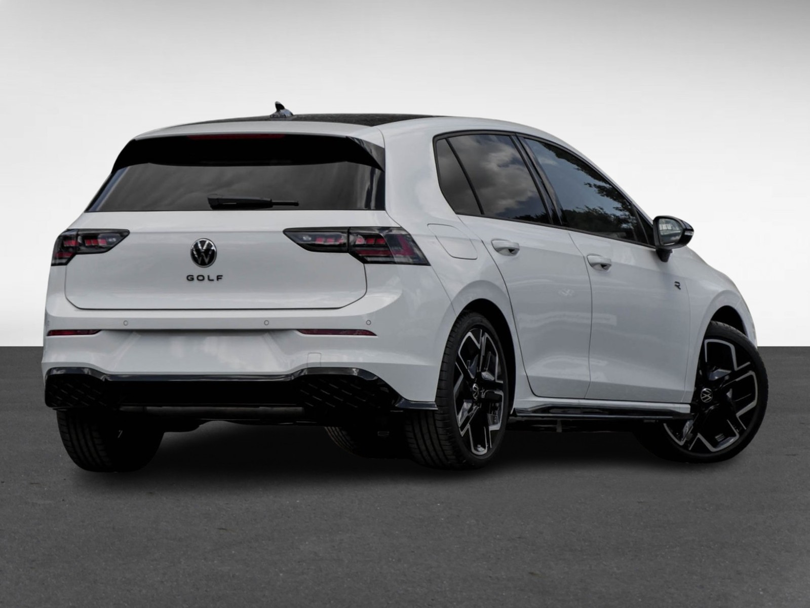 Volkswagen Golf 1.5 R-LINE DSG