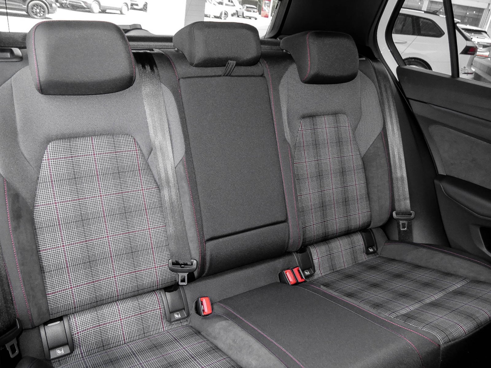 Volkswagen Golf GTI HARMANKARDON BLACKSTYLE MATRIXLED NAVI