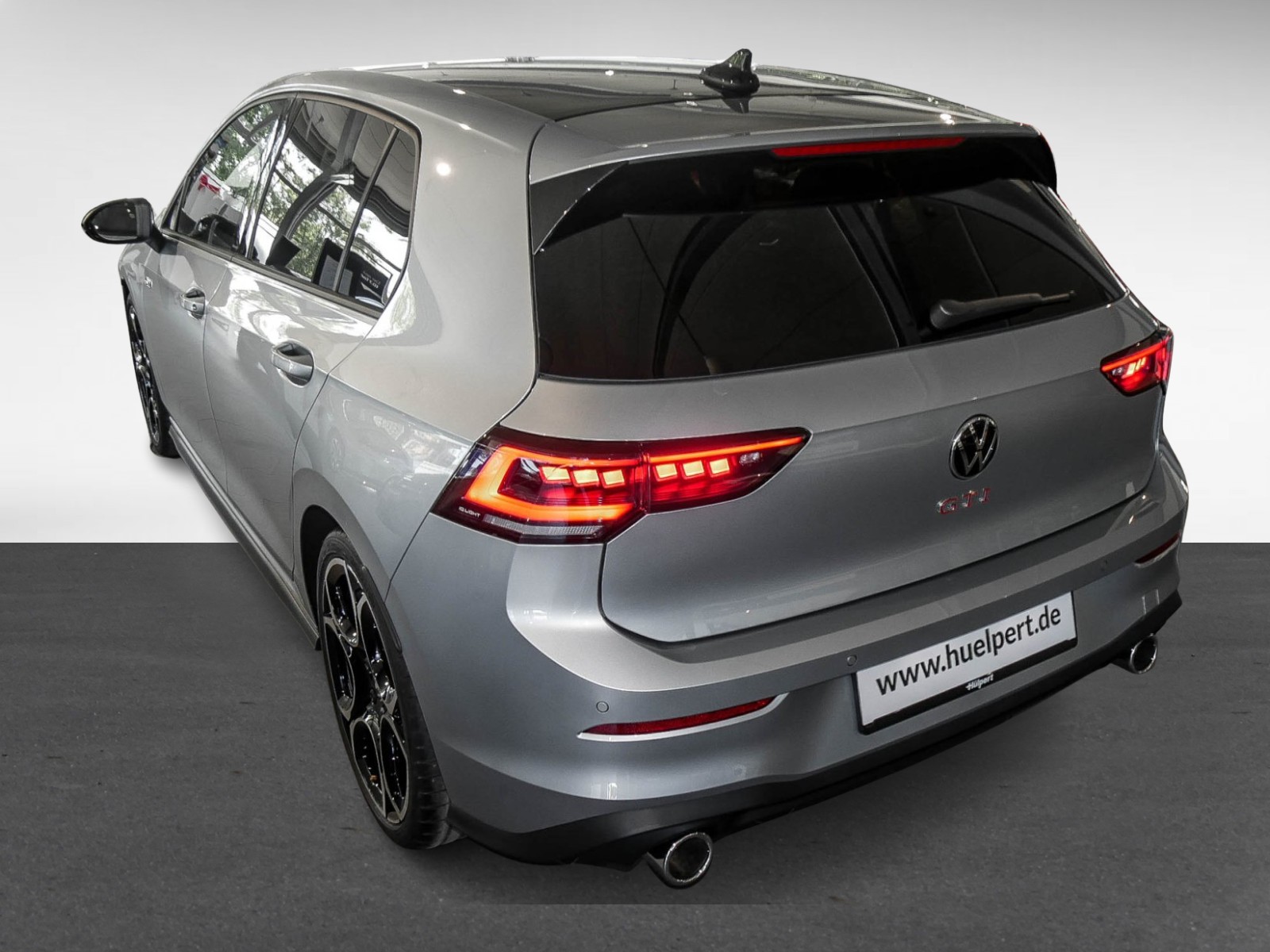 Volkswagen Golf GTI NAVI HARMANKARDON BLACKSTYLE CAM