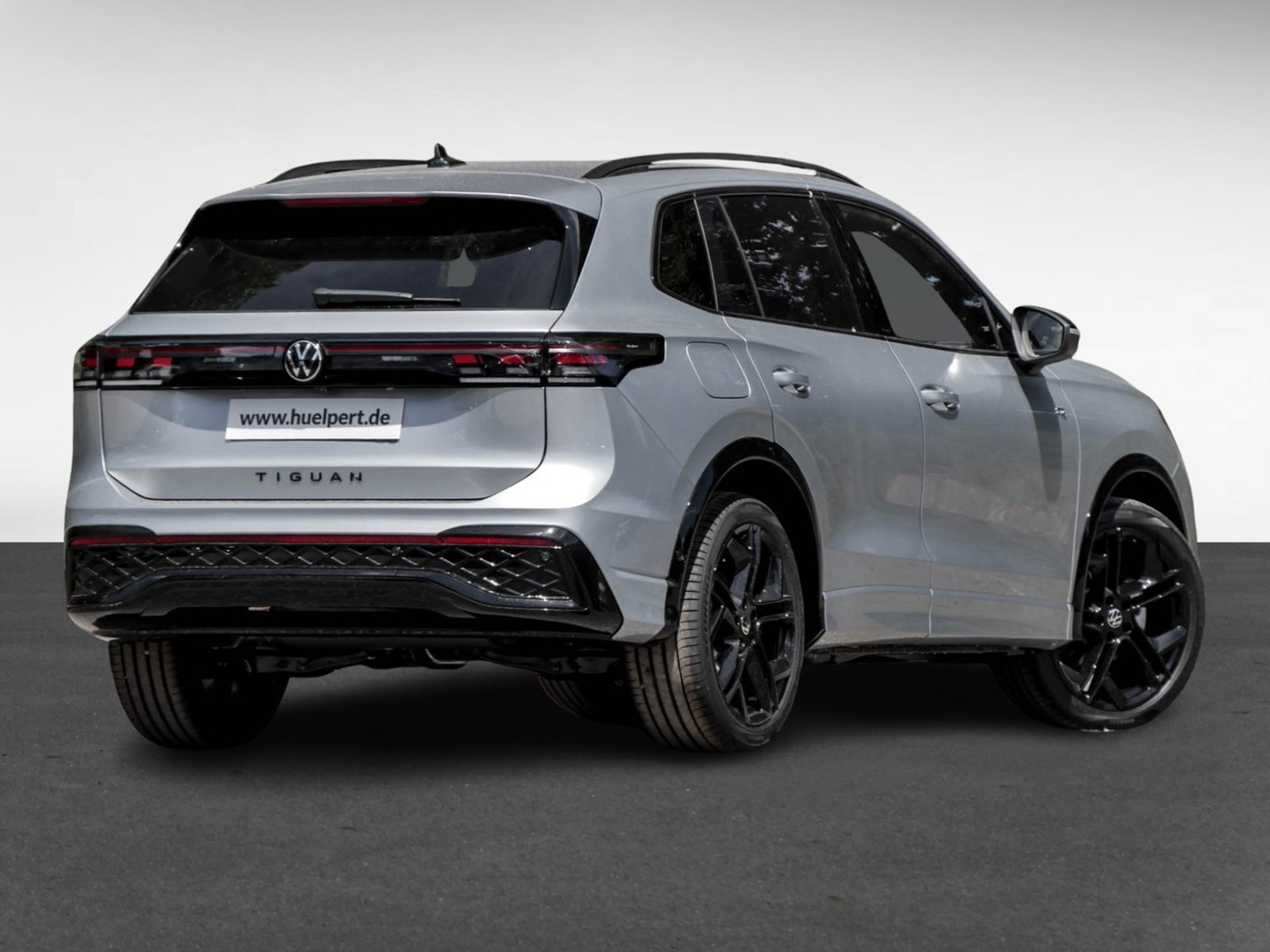 Volkswagen Tiguan 1.5 R-LINE DSG BLACKSTYLE HARMANKARDON
