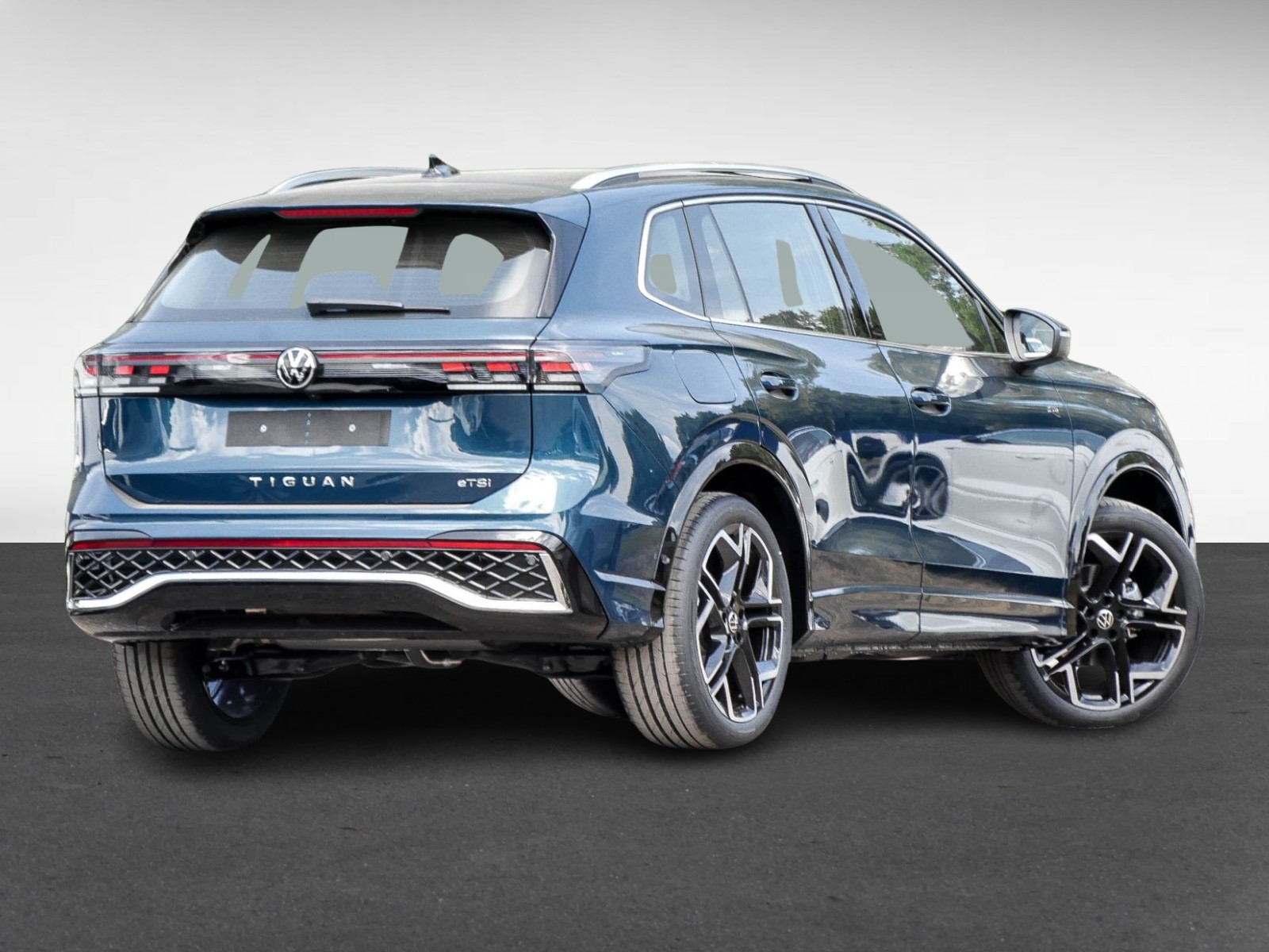Volkswagen Tiguan 1.5 R-LINE DSG