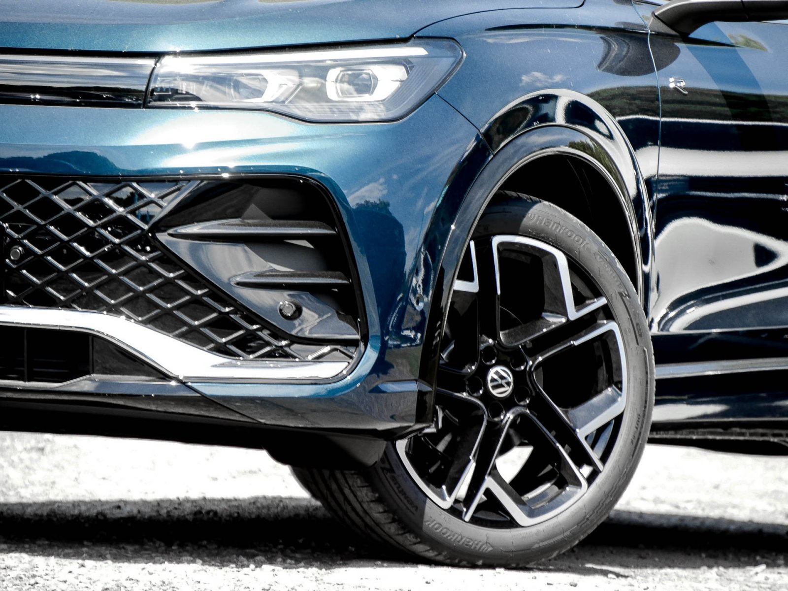 Volkswagen Tiguan 1.5 R-LINE DSG