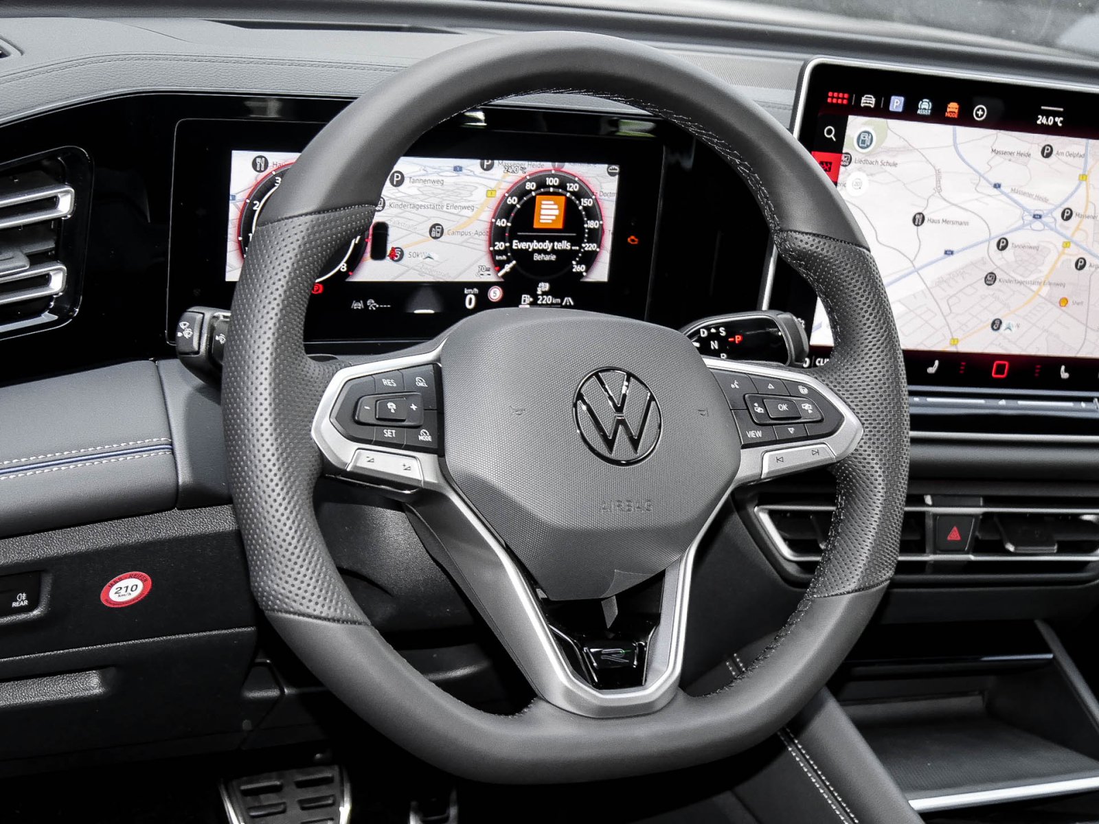 Volkswagen Tiguan 1.5 R-LINE DSG