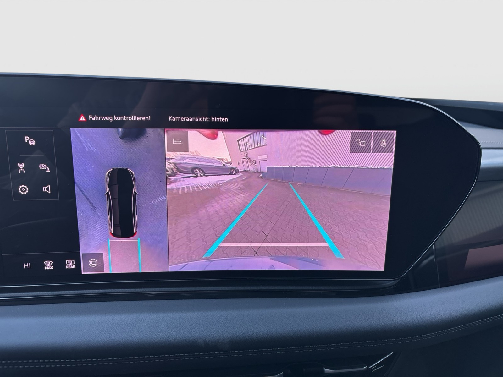 Audi A6 e-tron Sportback performance S LINE AHK LM21