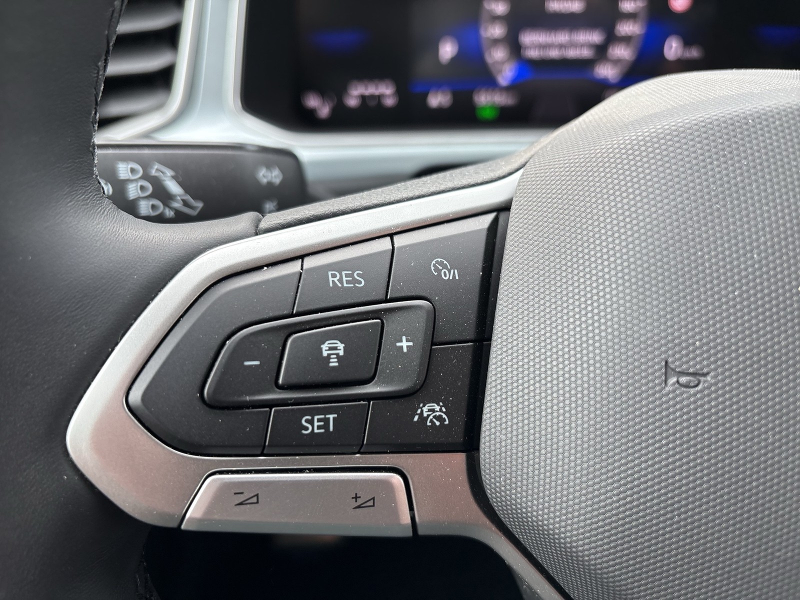 Volkswagen T-Roc 1.5 GOAL ACC LM17 NAVI CARPLAY SITZHEIZUNG