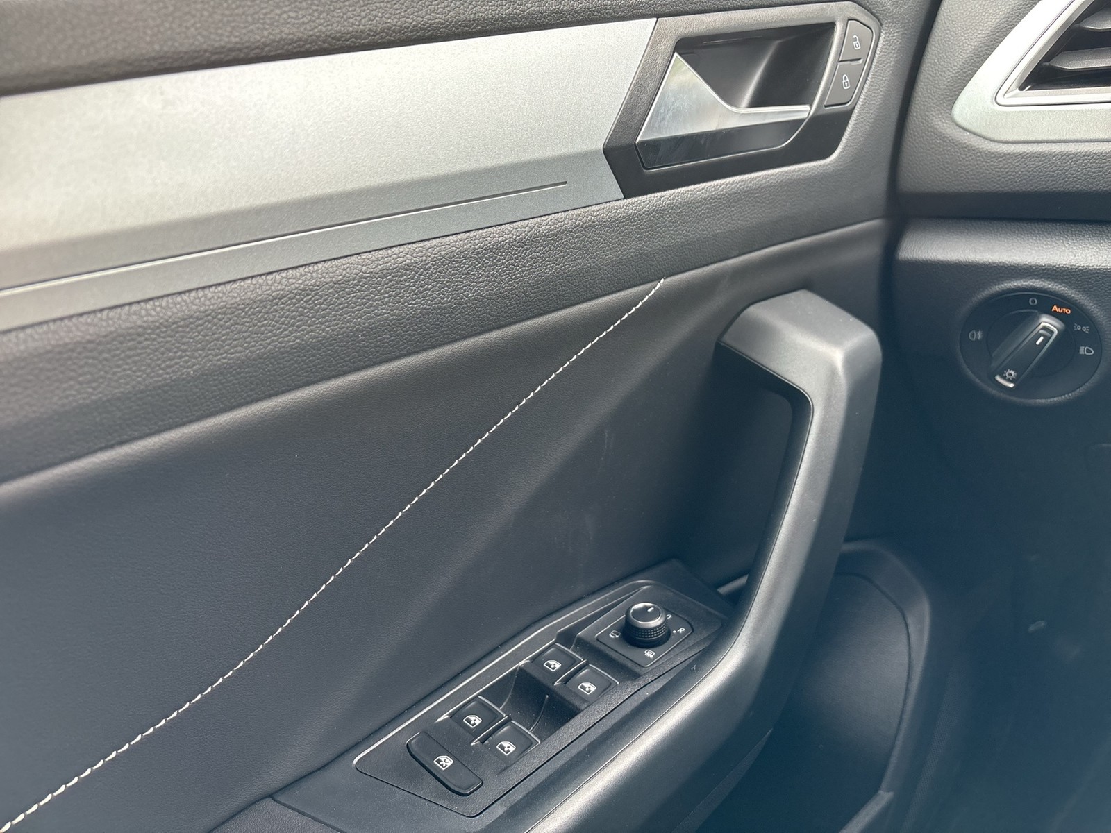 Volkswagen T-Roc 1.5 GOAL ACC LM17 NAVI CARPLAY SITZHEIZUNG