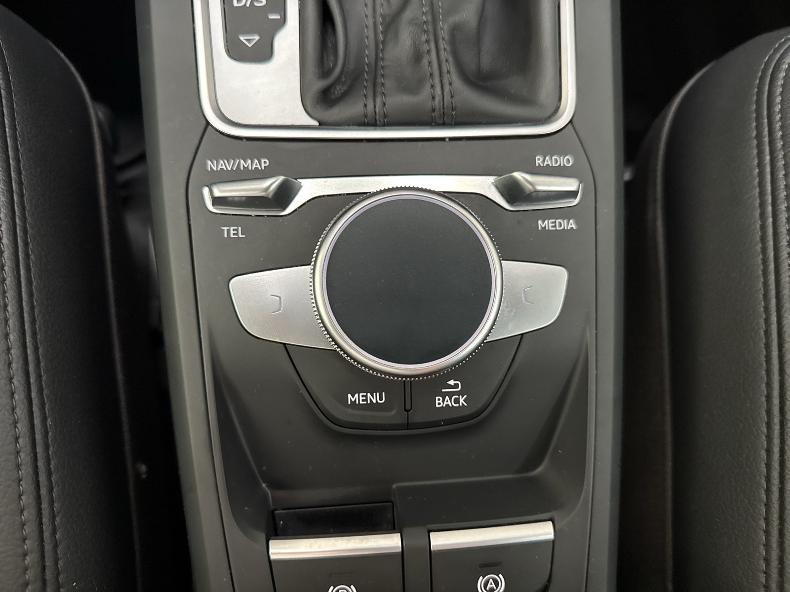 Audi Q2 35 quattro advanced KAMERA eKLAPPE NAVI+