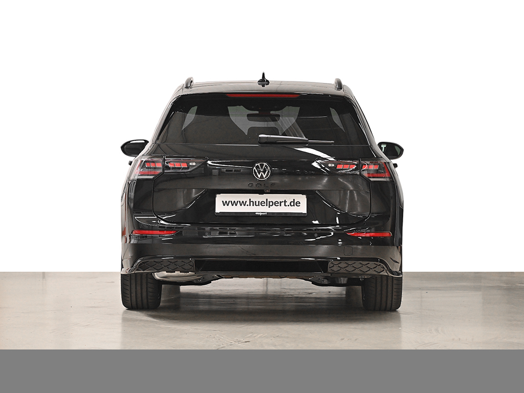 Volkswagen Golf Variant VIII 2.0 R-LINE BLACKSTYLE PANO CAM