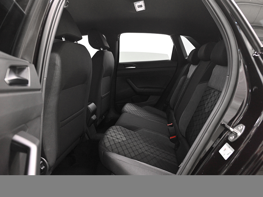Volkswagen Polo 1.0 R-LINE CAM ACC LM17 MATRIX NAVI CARPLAY