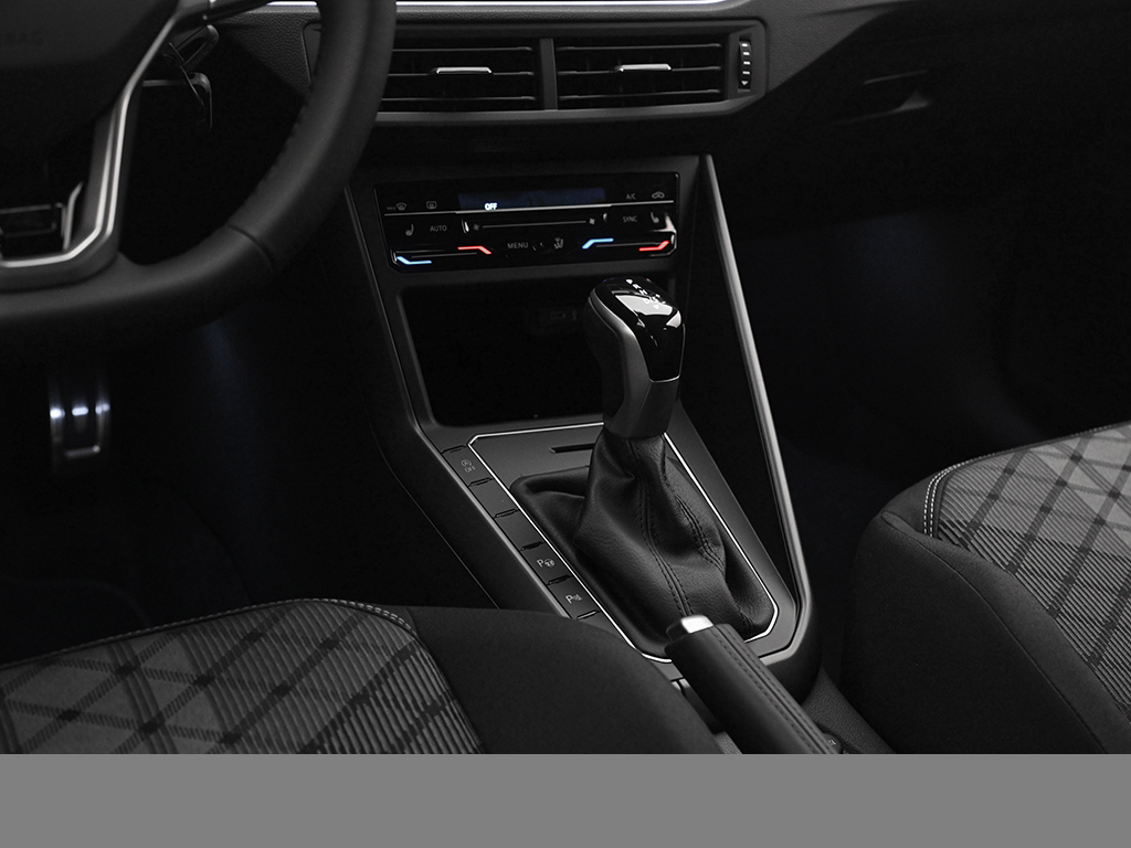 Volkswagen Polo 1.0 R-LINE CAM ACC LM17 MATRIX NAVI CARPLAY