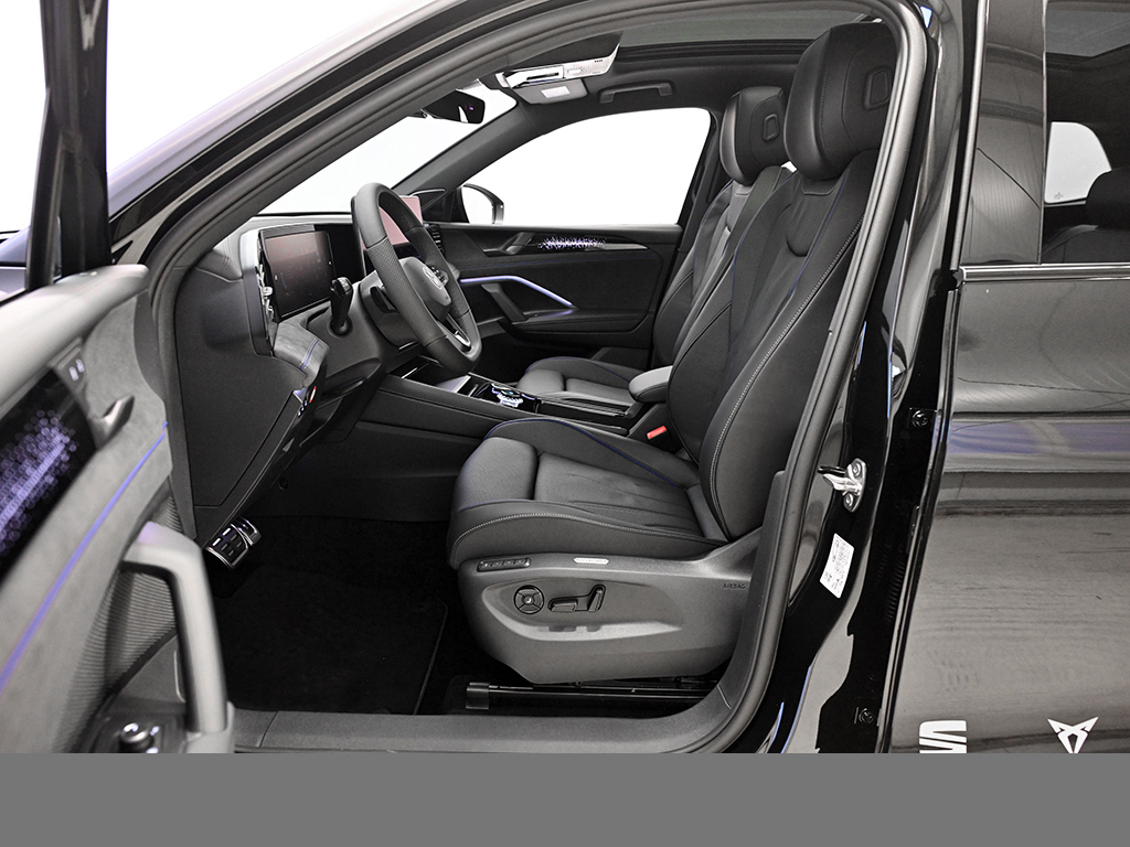Volkswagen Tiguan 2.0 R-LINE BLACK STYLE 4X4 LEDER PANO AHK