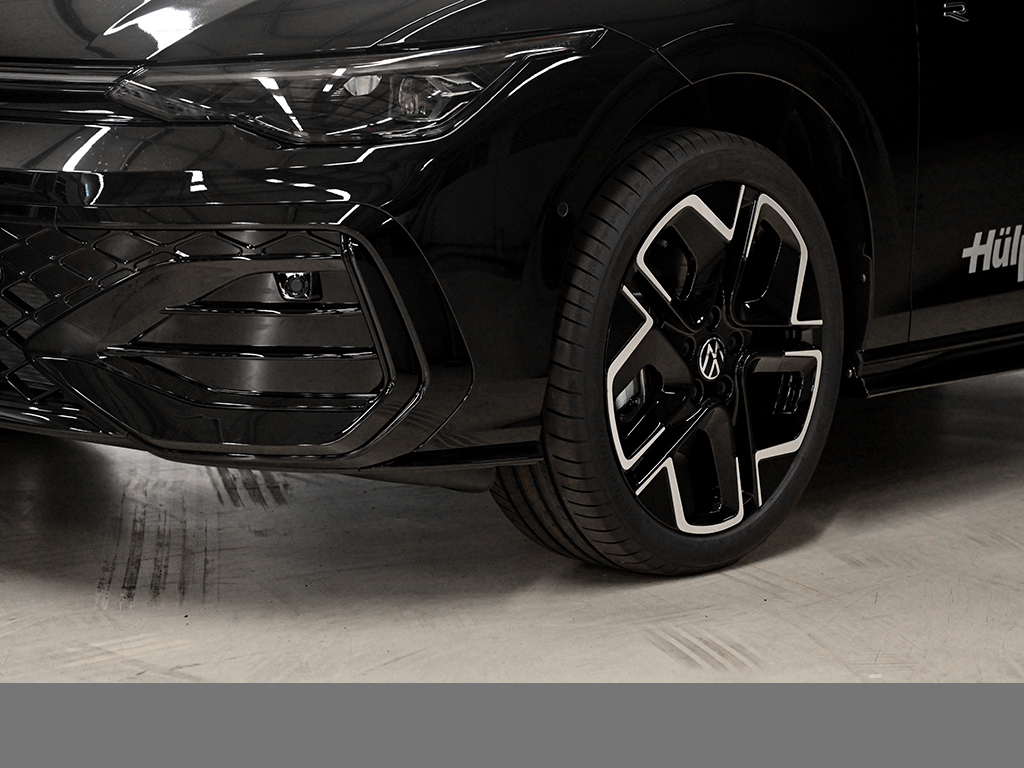 Volkswagen Golf Variant VIII 2.0 R-LINE BLACKSTYLE PANO CAM