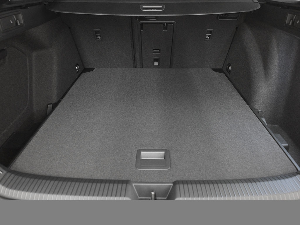 Volkswagen Golf Variant VIII 2.0 R-LINE BLACKSTYLE PANO CAM