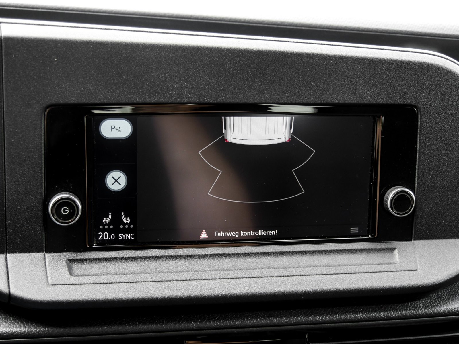Volkswagen Caddy 2.0 Kombi AHK SITZHEIZUNG EINPARKHILFE DAB+