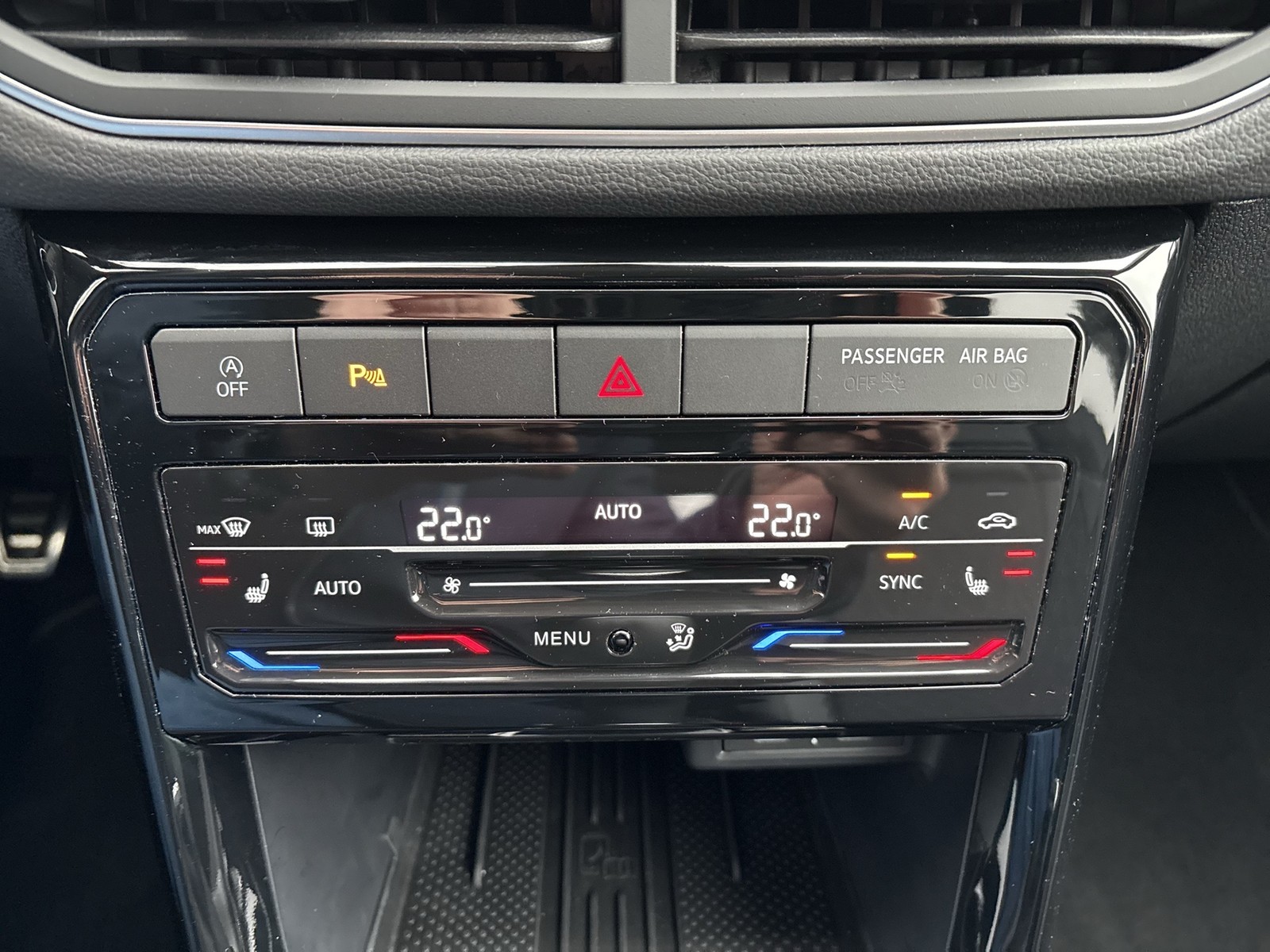 Volkswagen T-Cross 1.0 GOAL ACC CARPLAY ALU LED SITZHEIZUNG