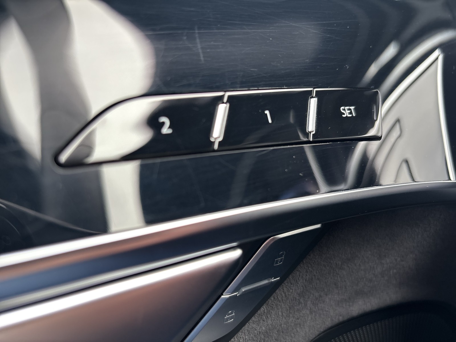 Audi A8 60 quattro HYBRID S LINE PANO B&O 360CAM LM20