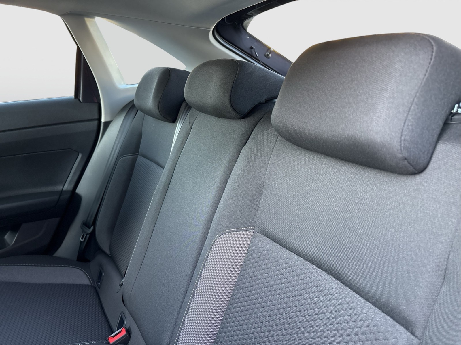 Volkswagen Taigo 1.0 LIFE CAM NAVI CARPLAY ALU SITZHEIZUNG